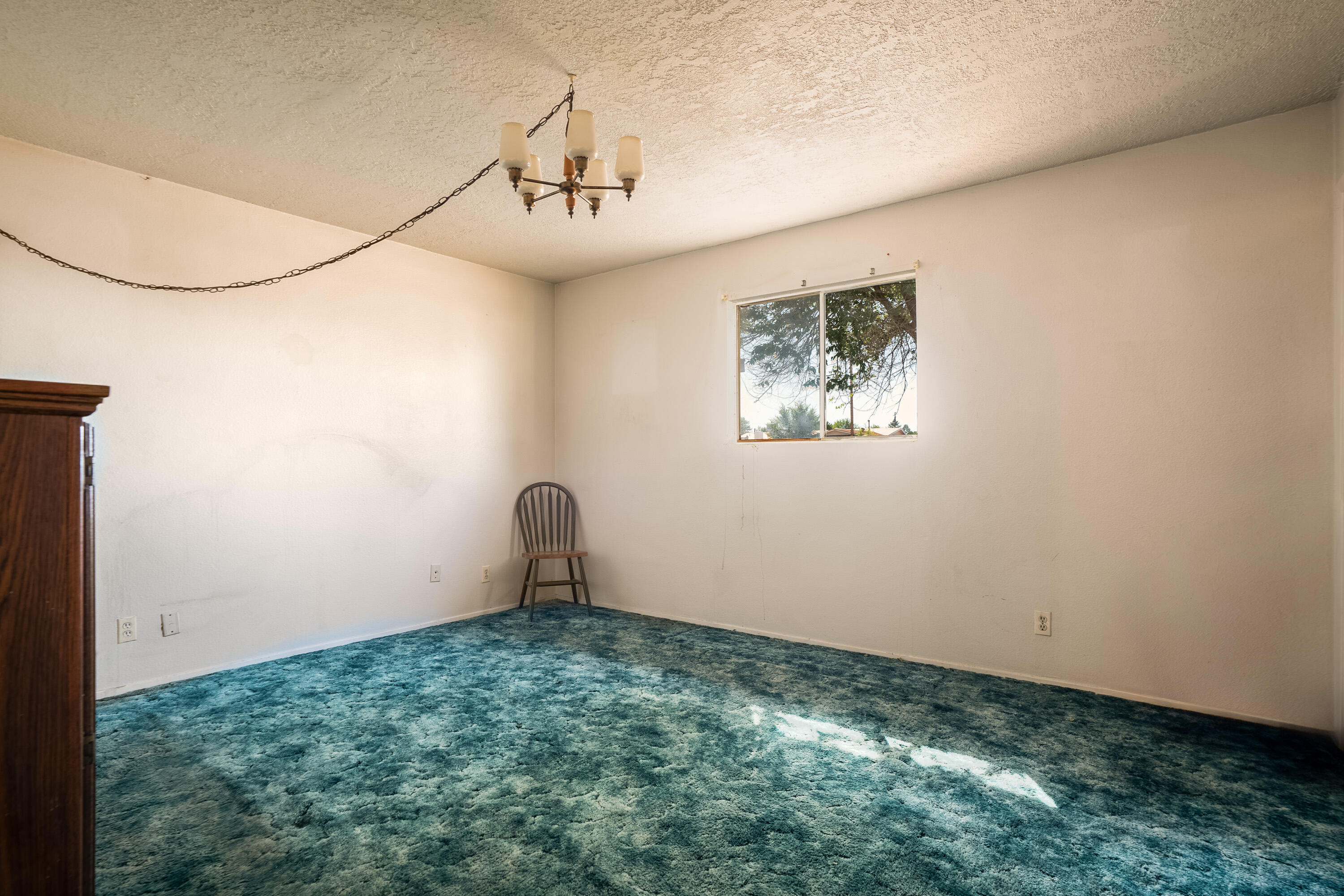 301 Hillandale Avenue