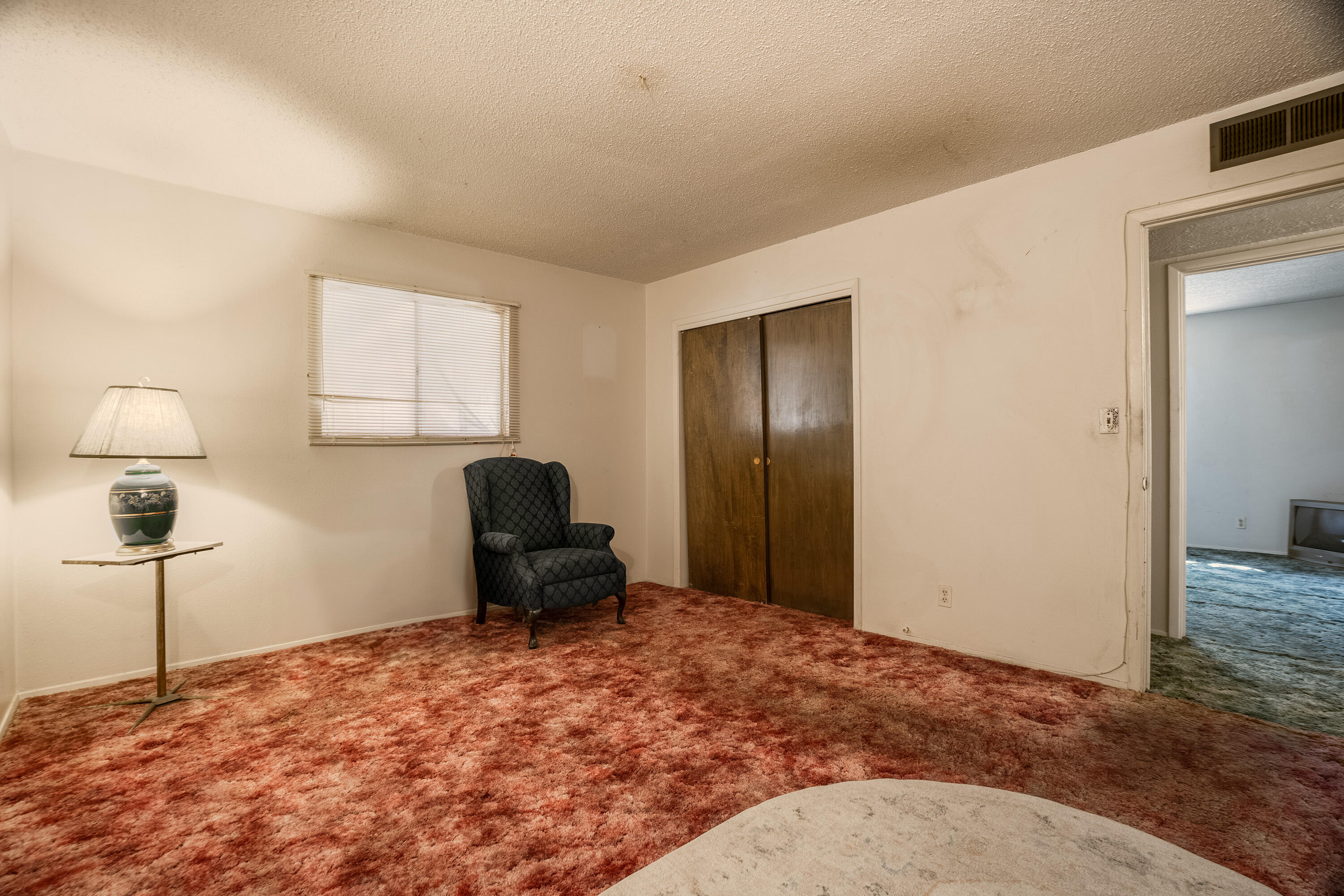 301 Hillandale Avenue