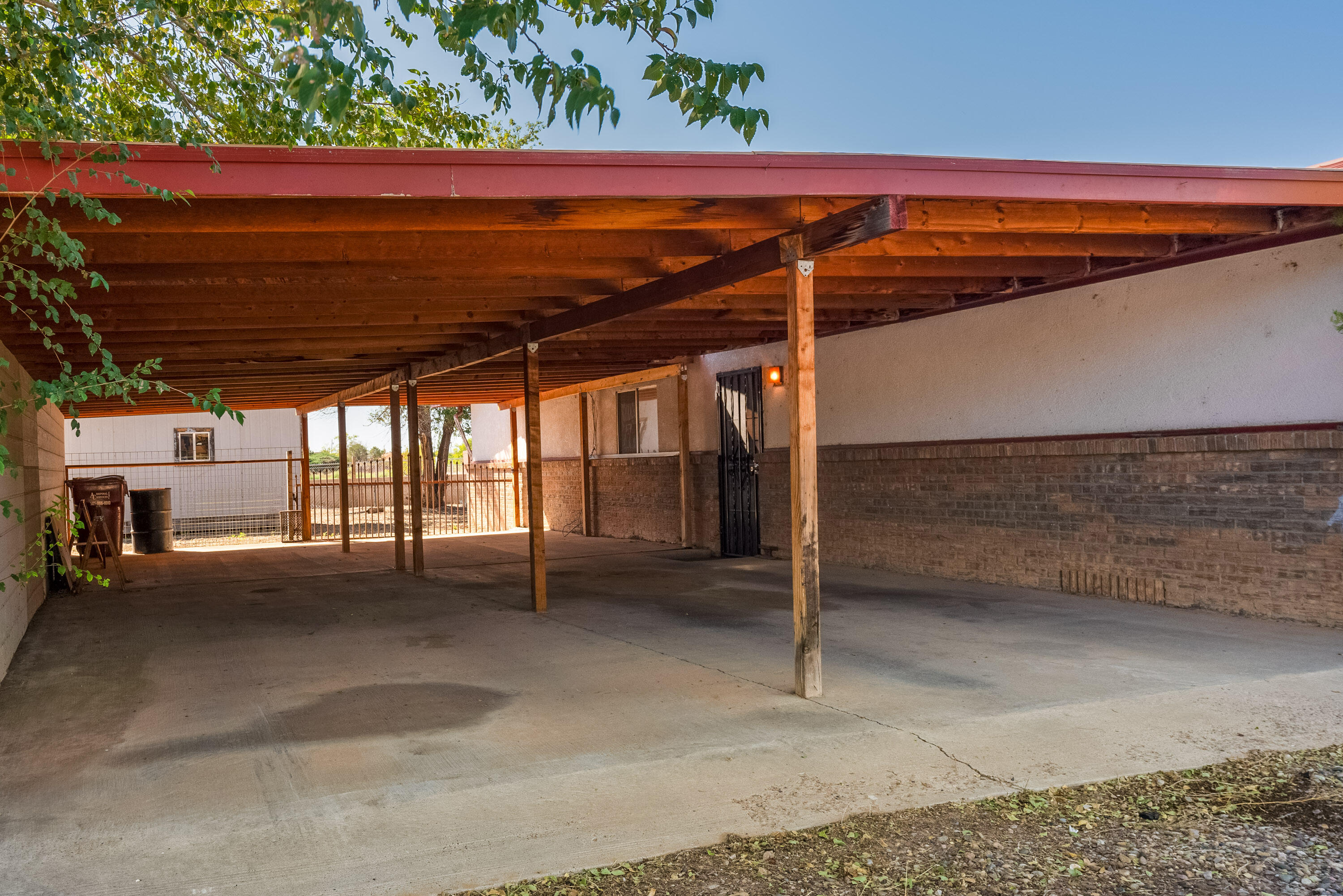 301 Hillandale Avenue