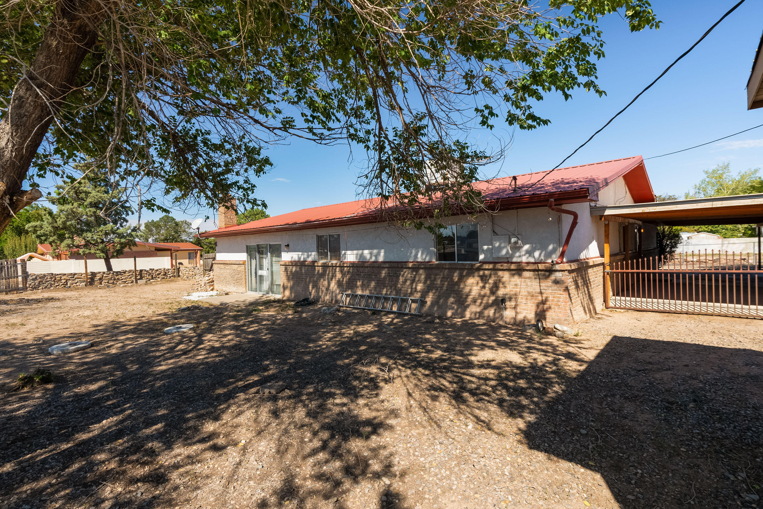 301 Hillandale Avenue