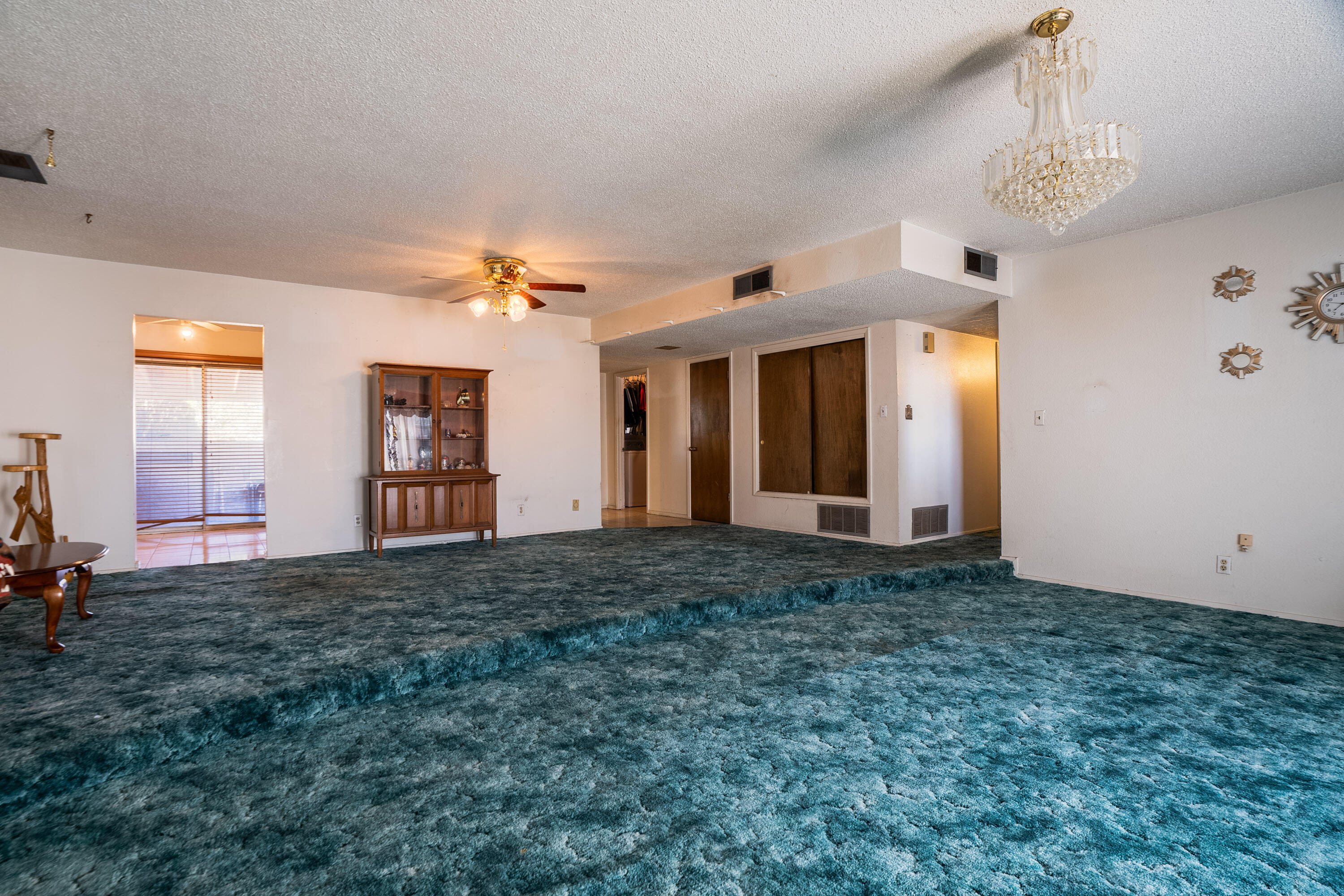 301 Hillandale Avenue