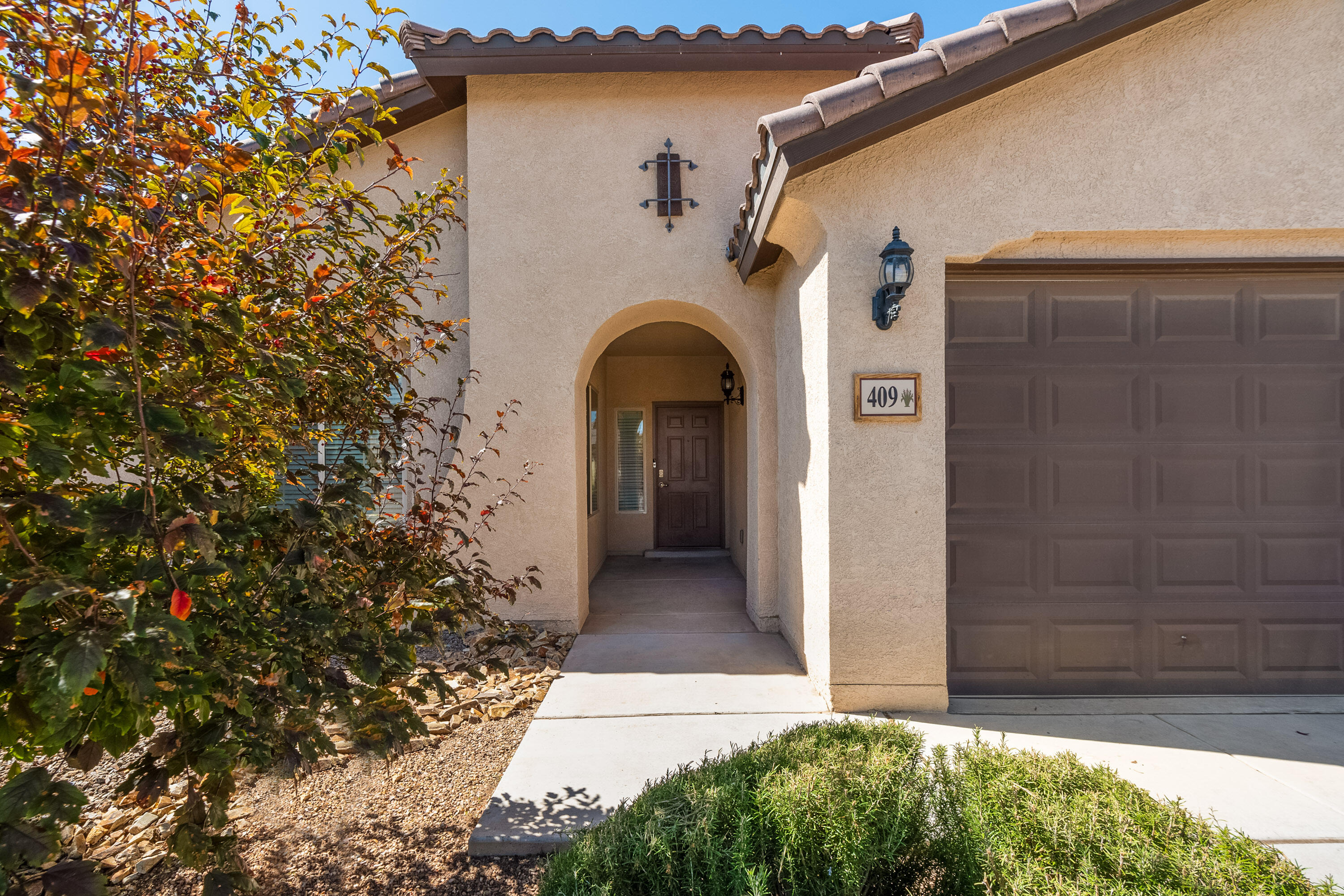 409 Valle Alto Drive NE