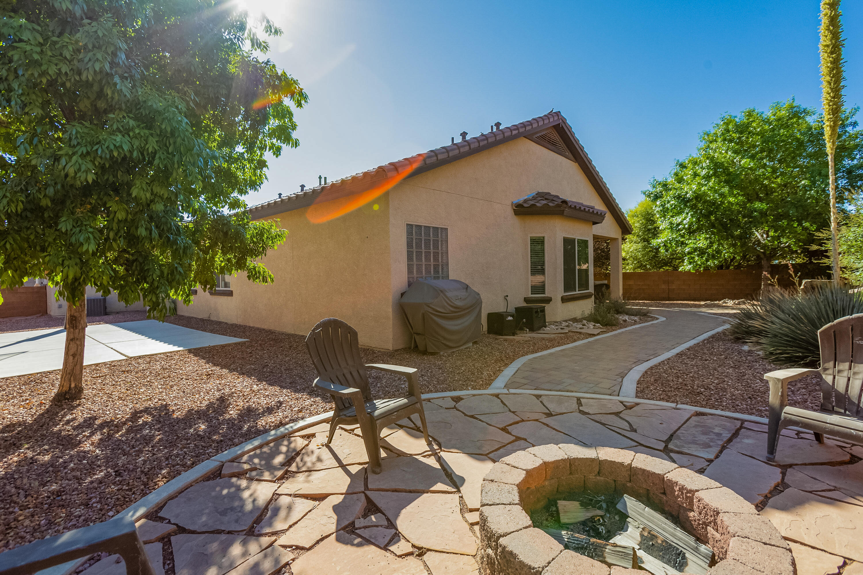 409 Valle Alto Drive NE