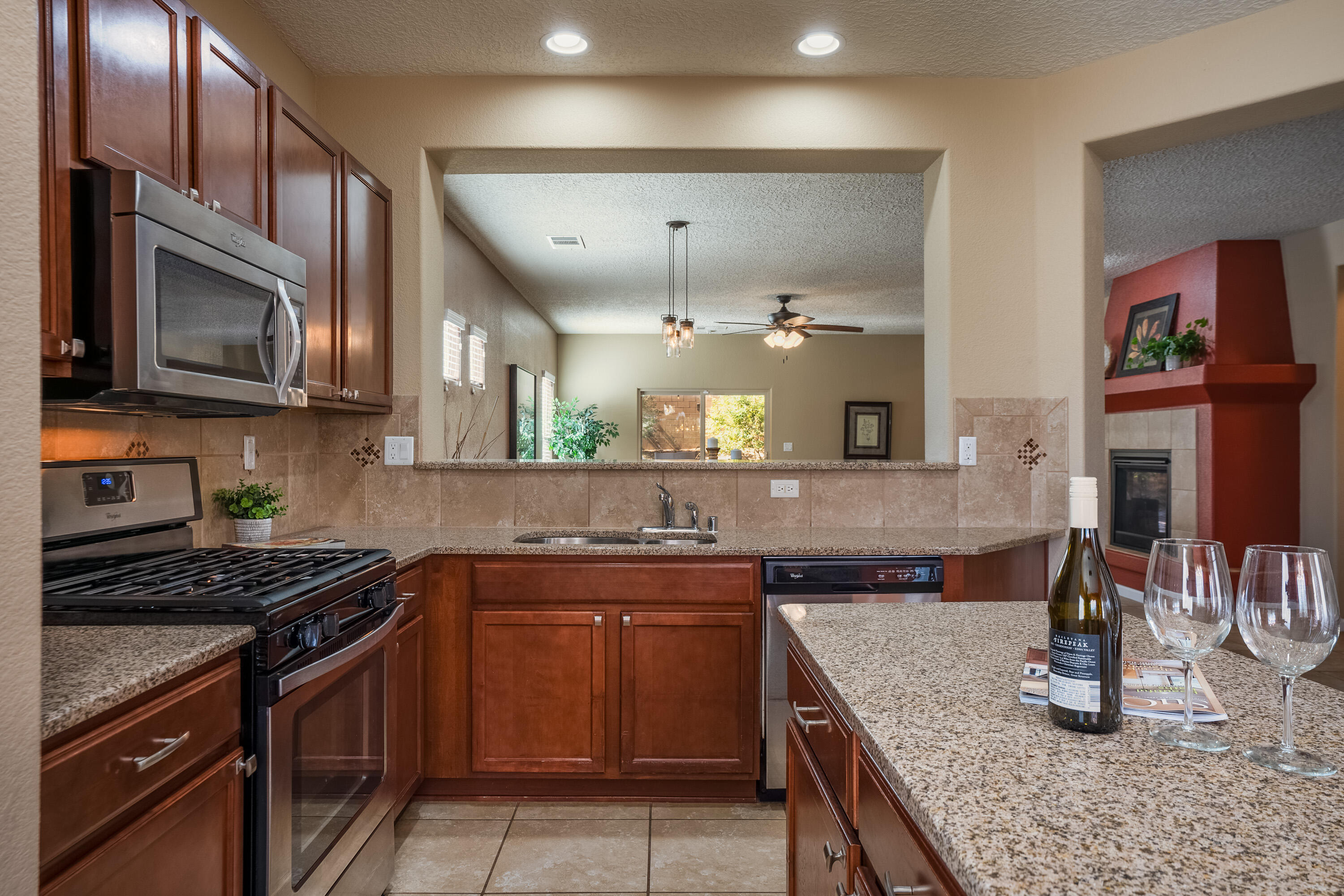 409 Valle Alto Drive NE