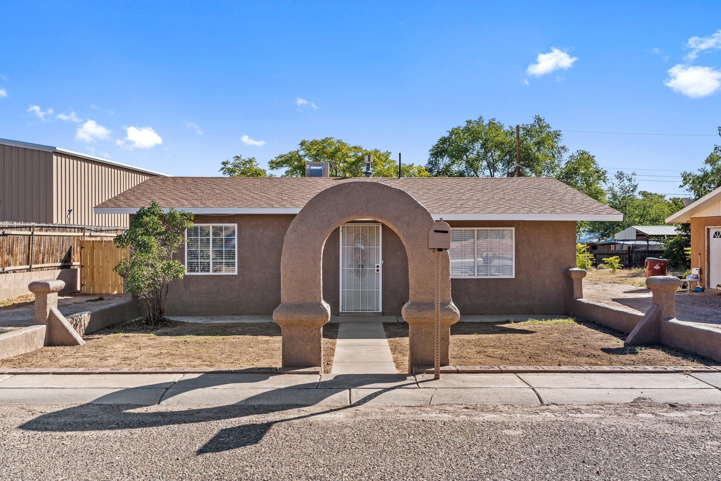 610 Laguna Street