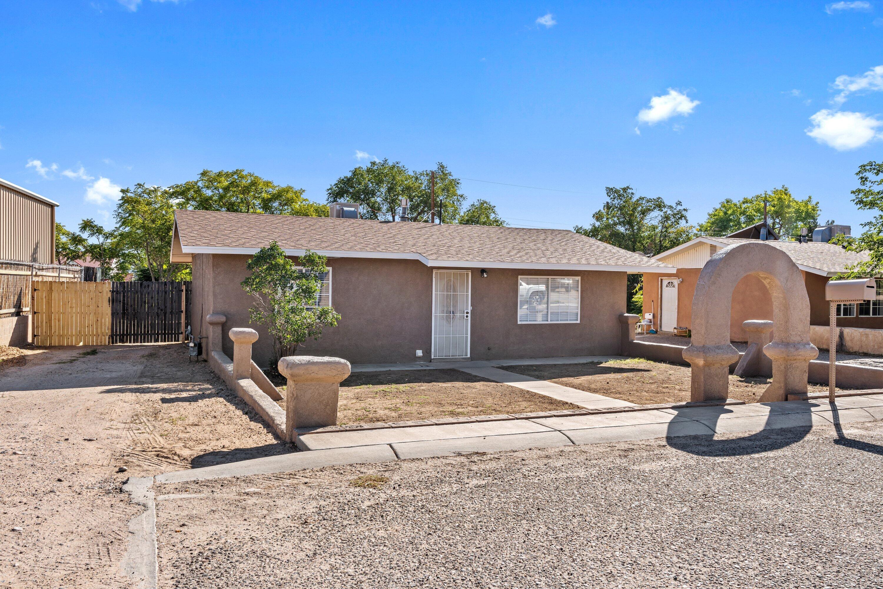 610 Laguna Street