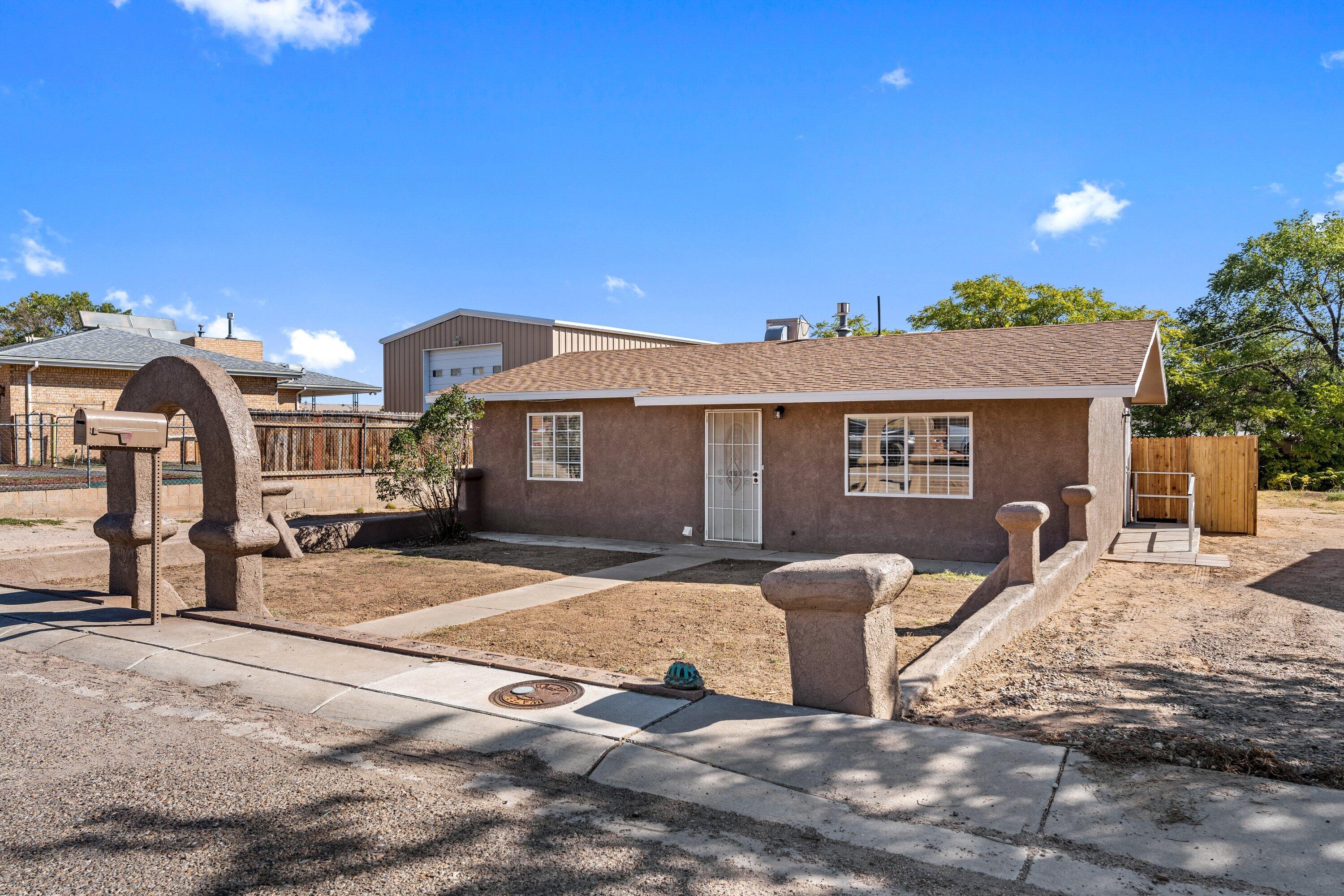 610 Laguna Street