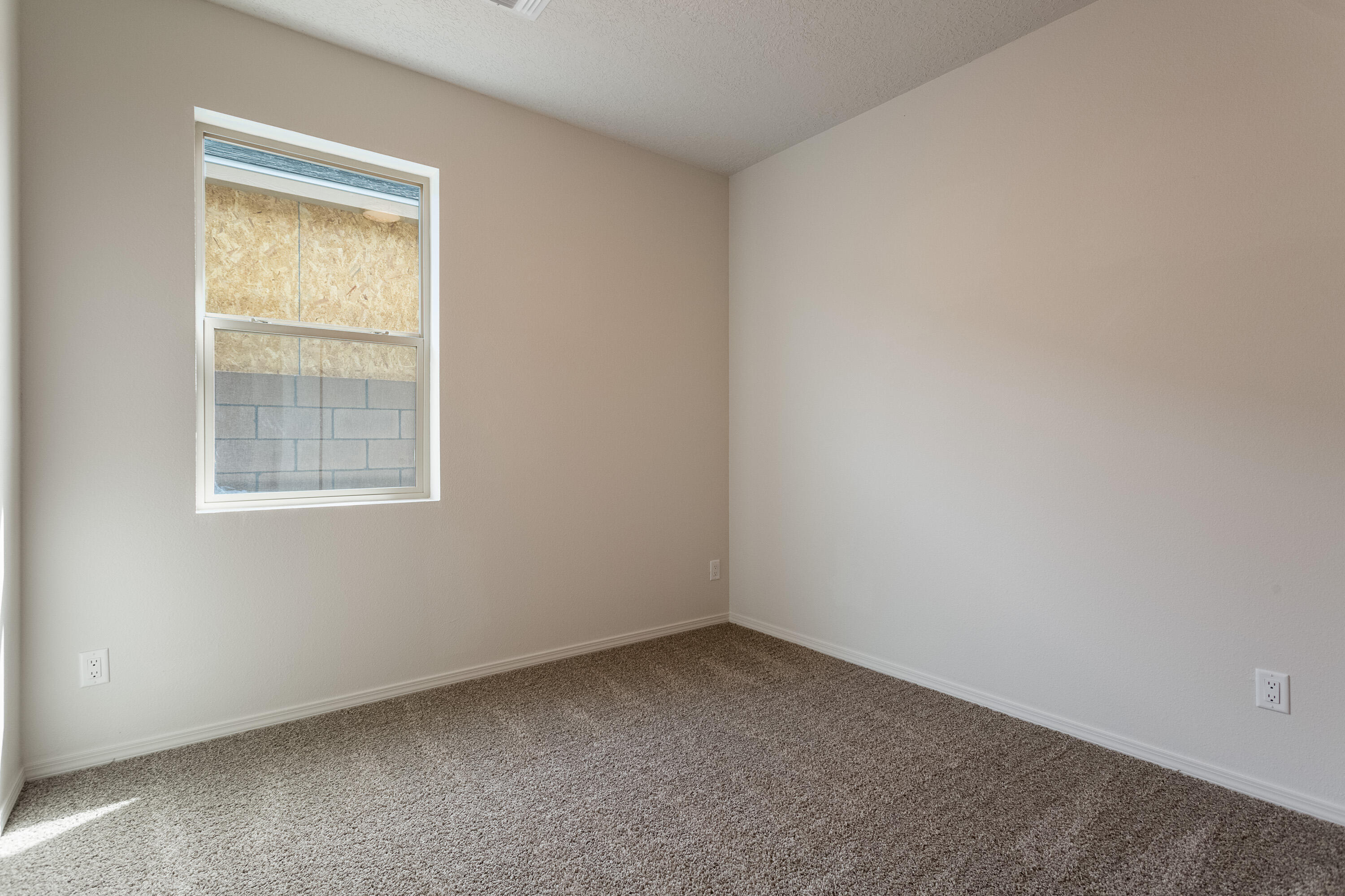 6320 Gannett Drive NE