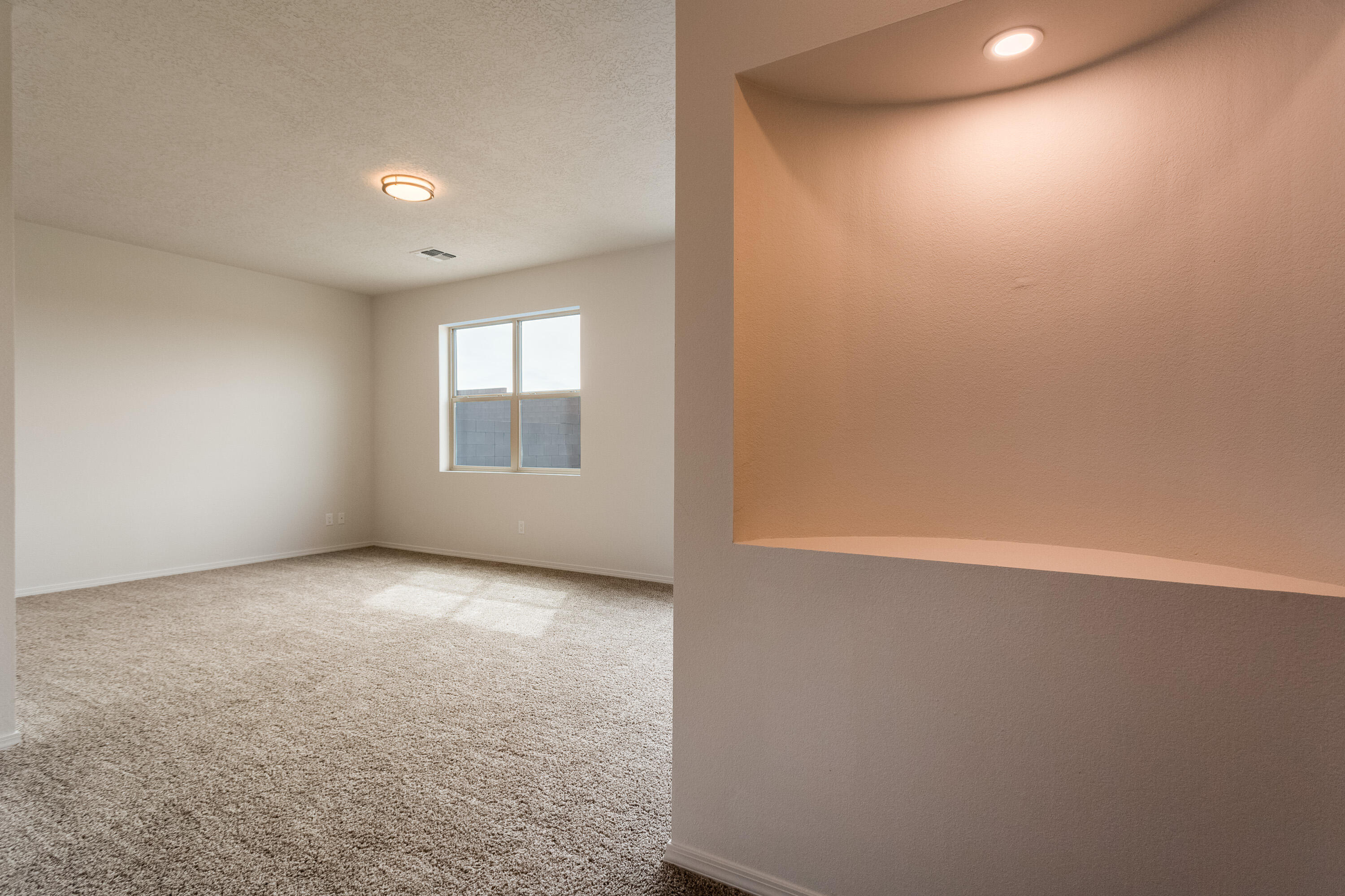 6320 Gannett Drive NE