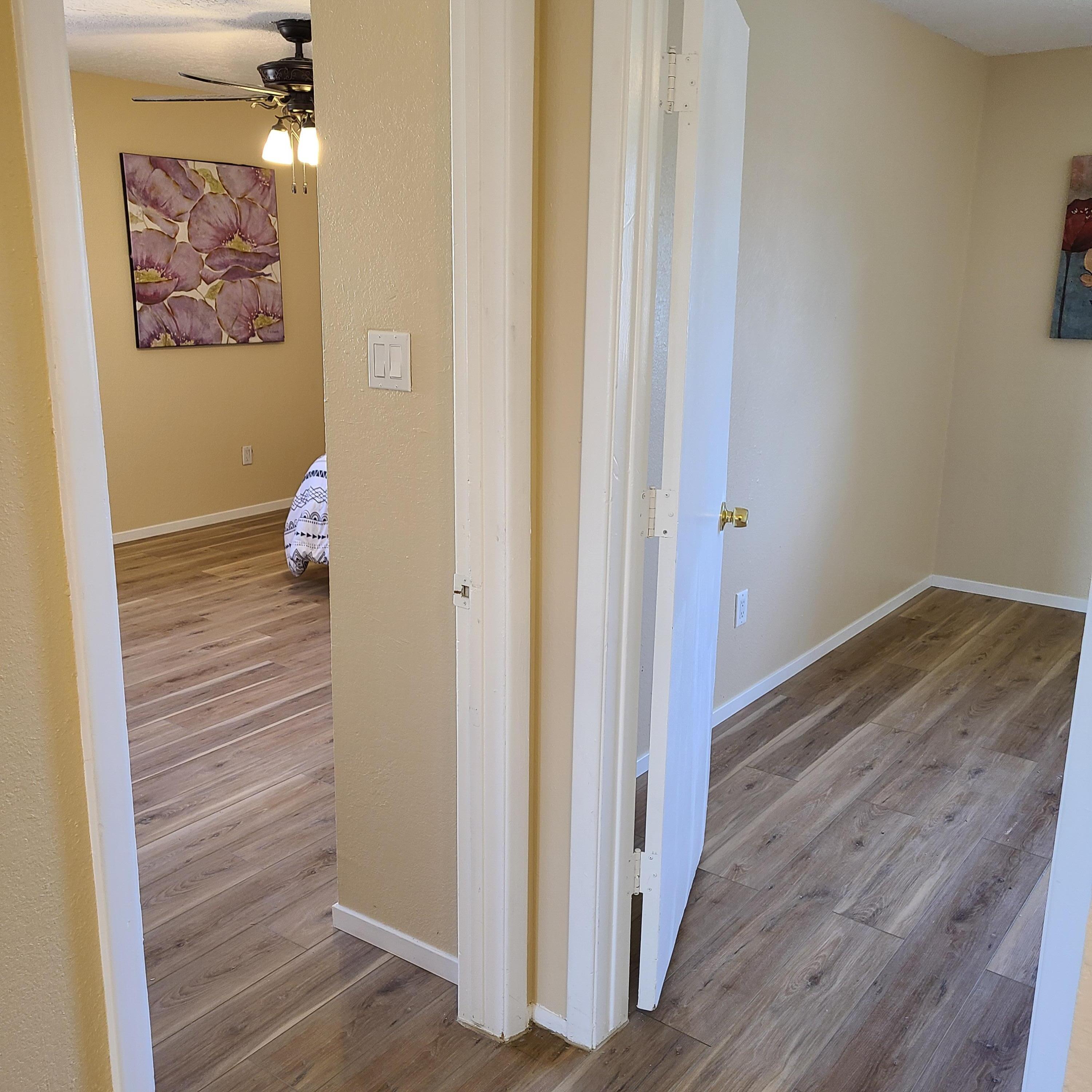 911 Country Club Drive SE Unit: H