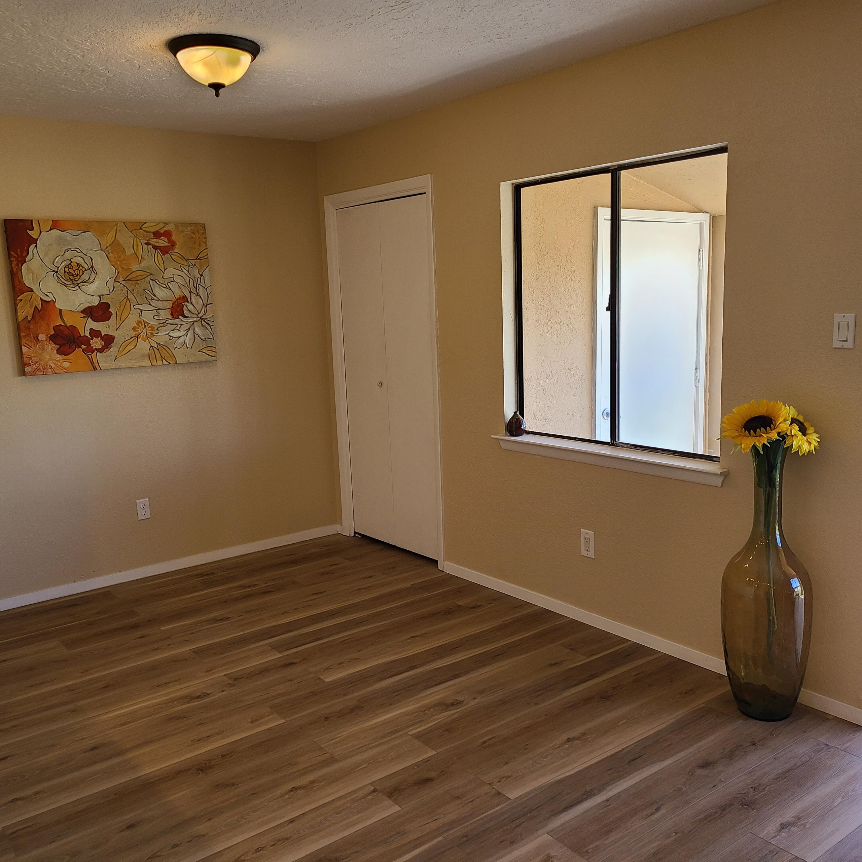 911 Country Club Drive SE Unit: H