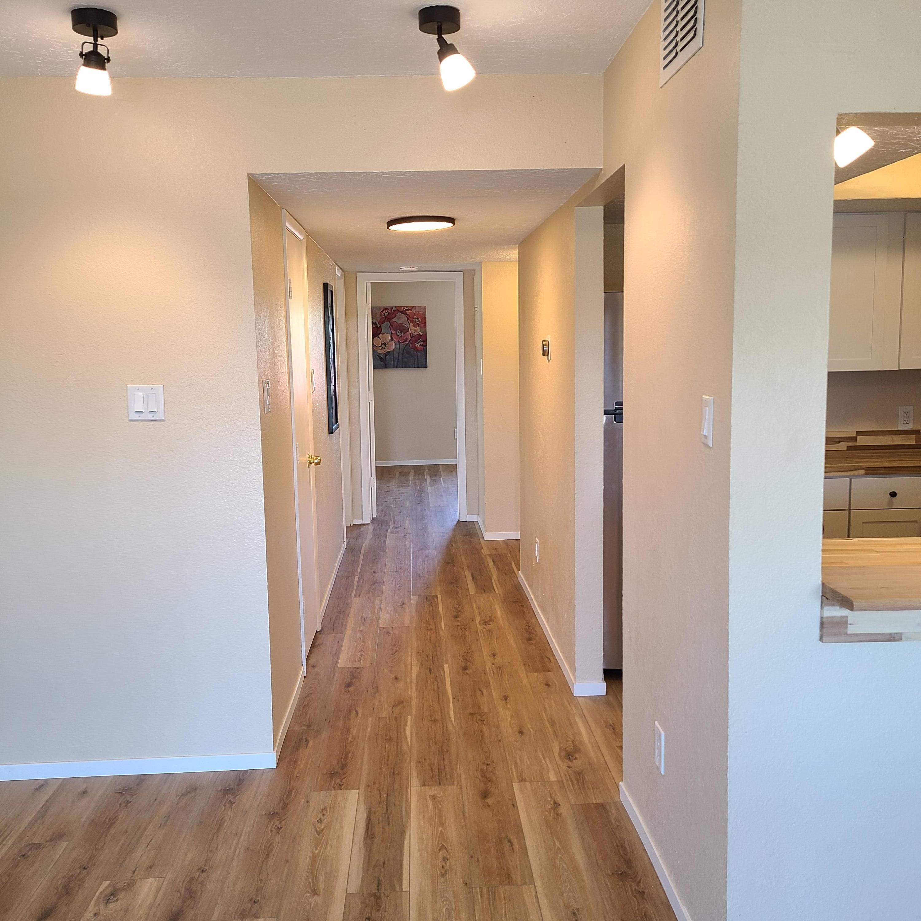 911 Country Club Drive SE Unit: H