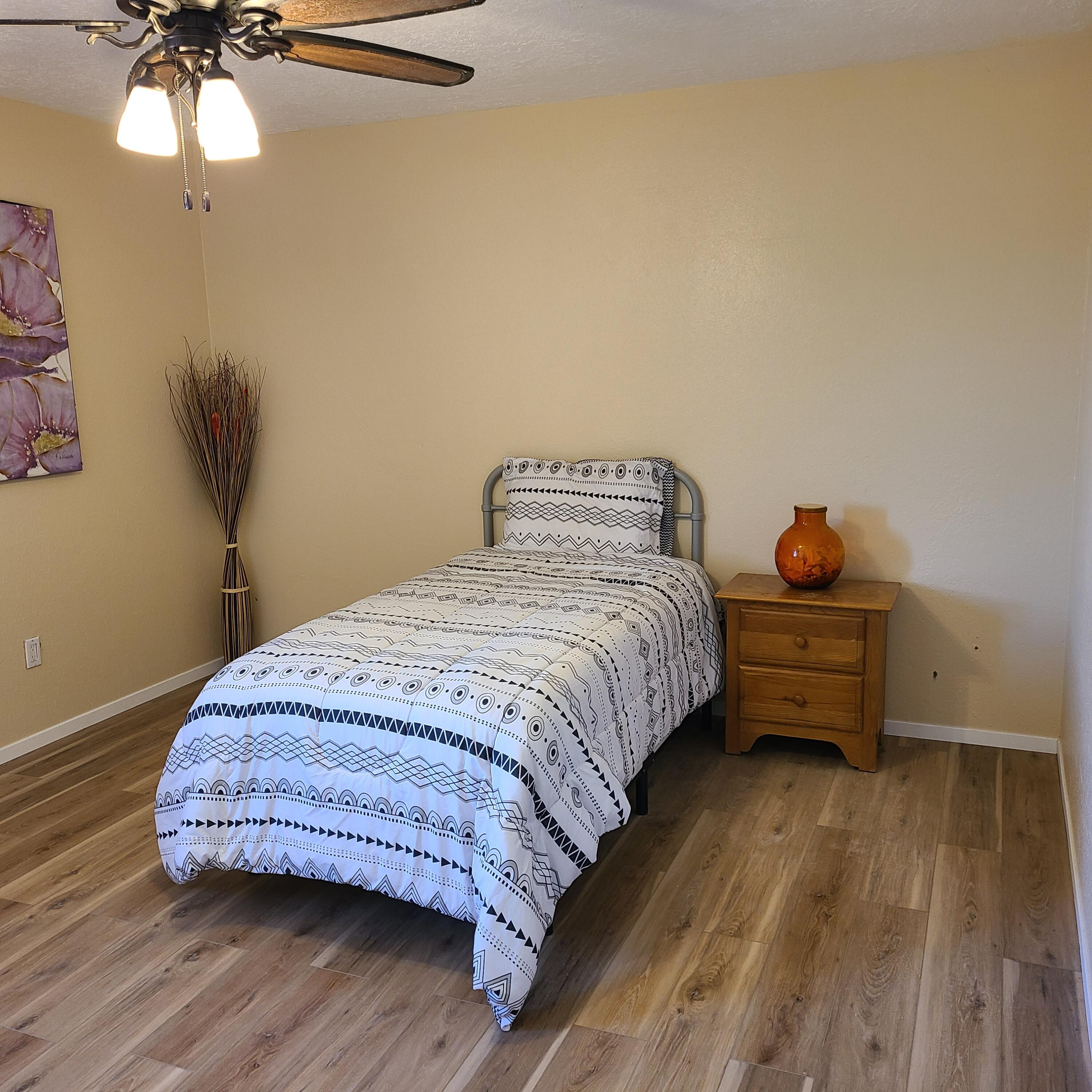 911 Country Club Drive SE Unit: H