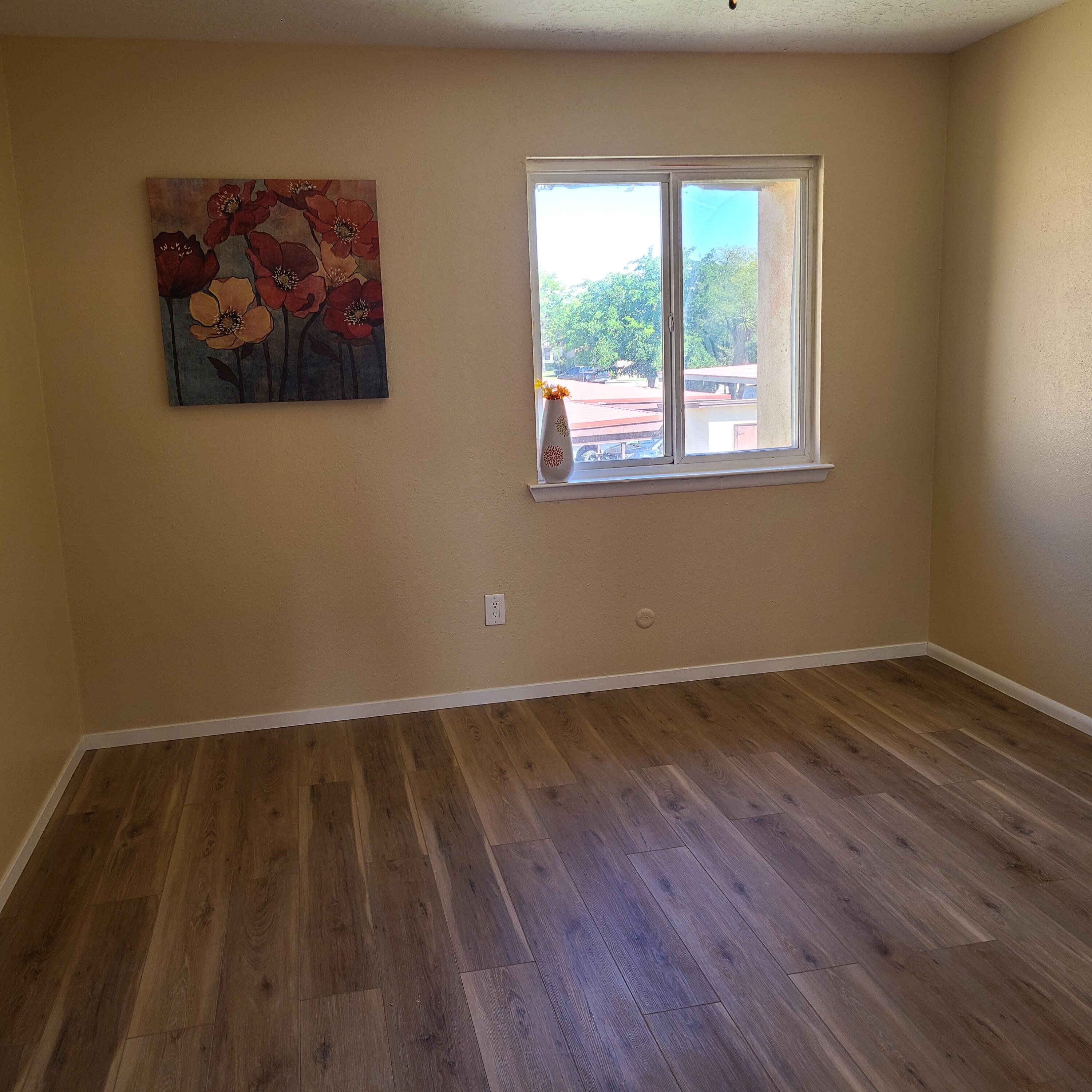 911 Country Club Drive SE Unit: H