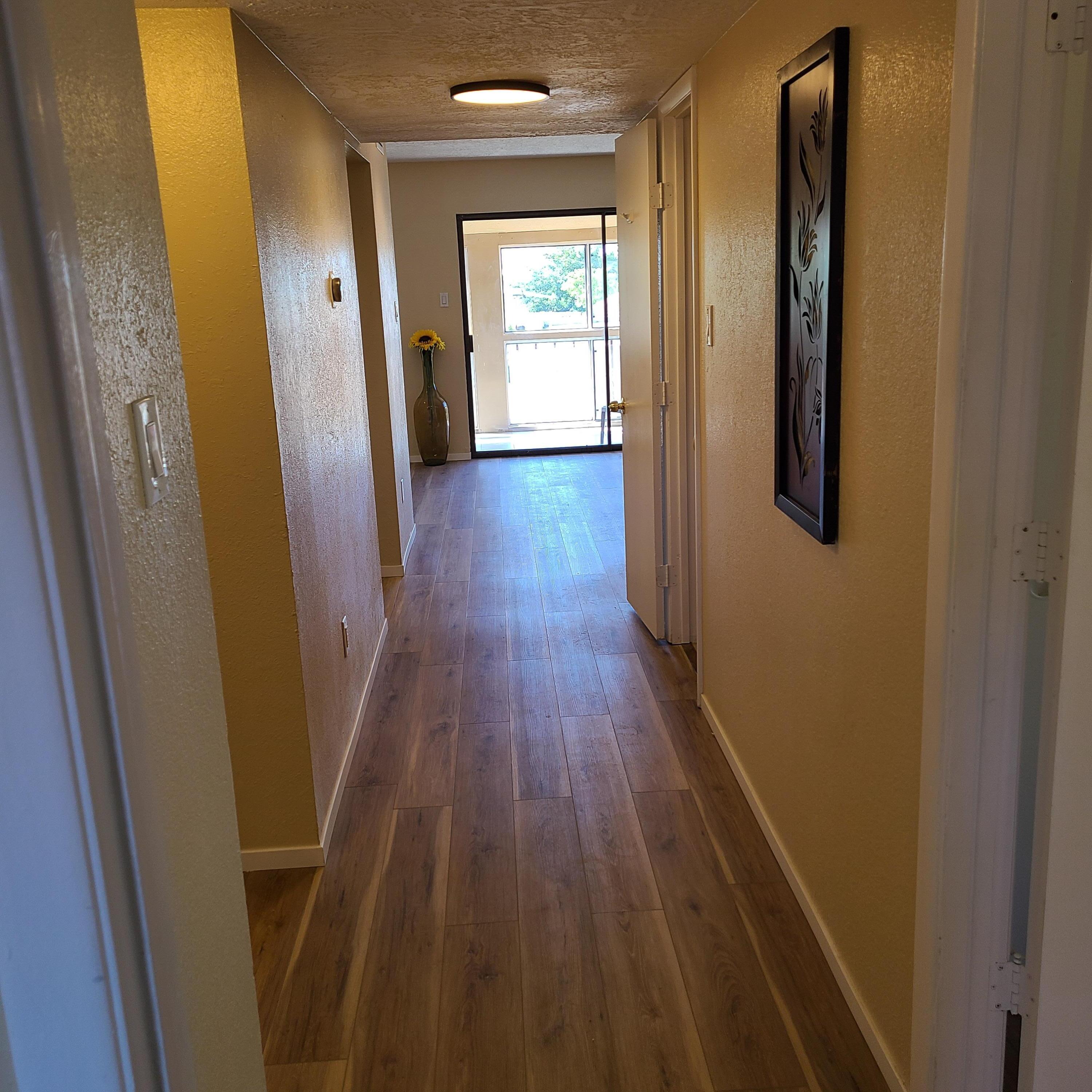 911 Country Club Drive SE Unit: H