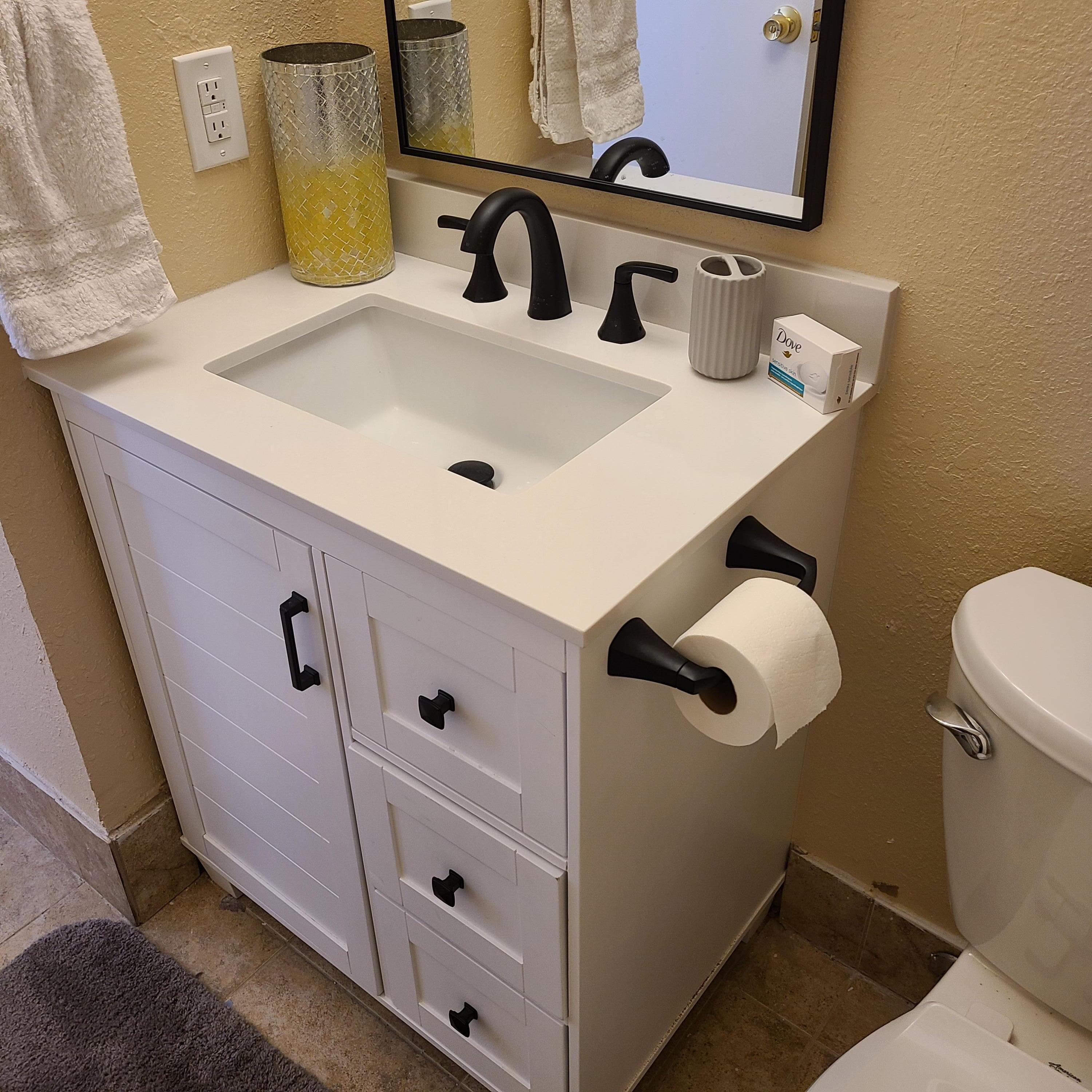 911 Country Club Drive SE Unit: H