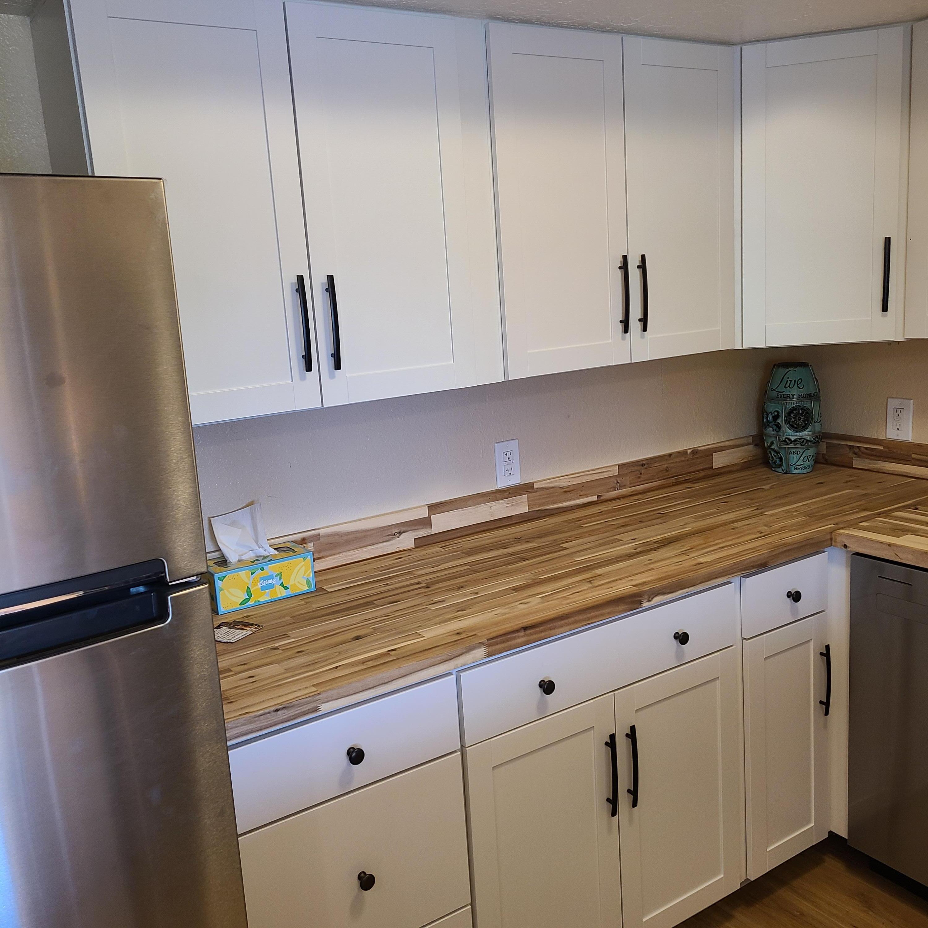 911 Country Club Drive SE Unit: H