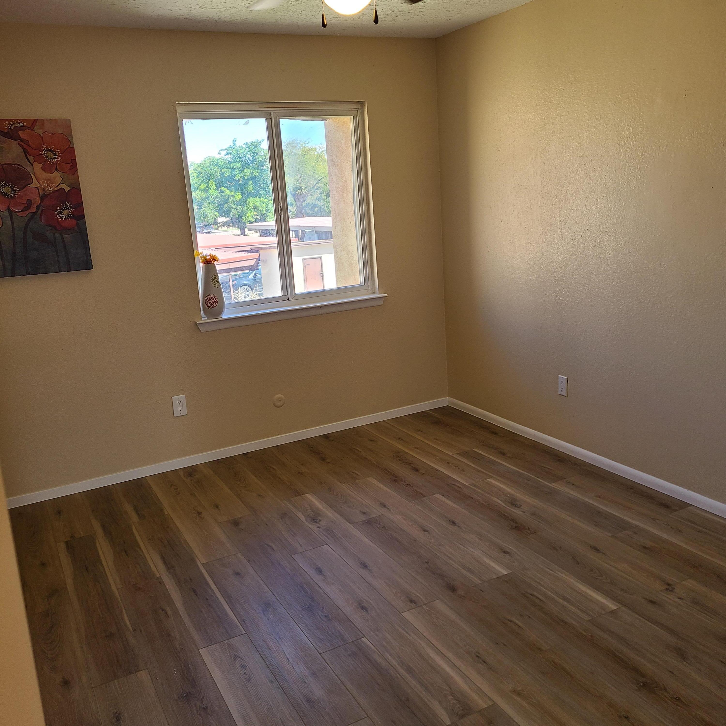 911 Country Club Drive SE Unit: H