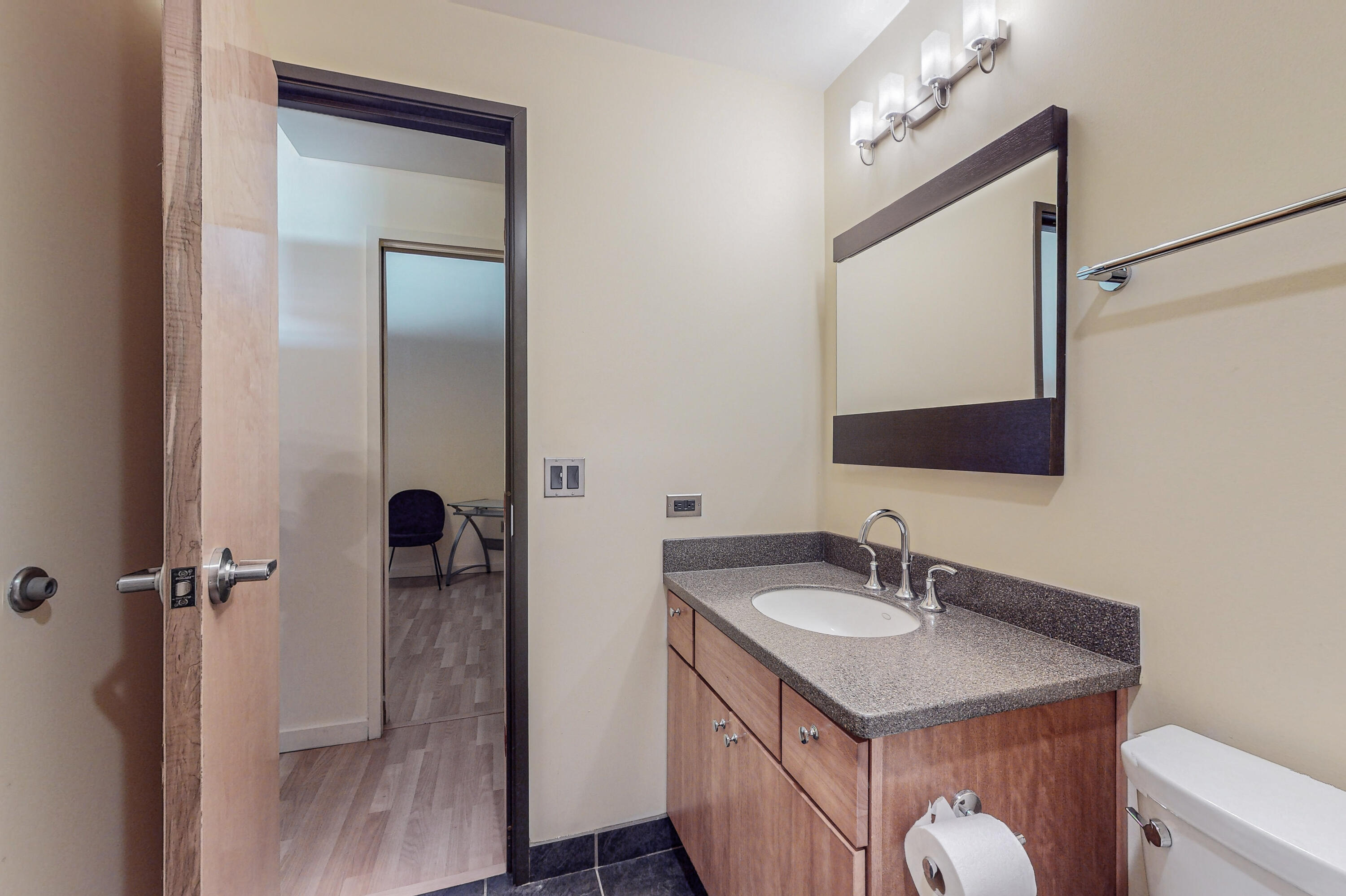 100 Gold Avenue SW Unit: 308