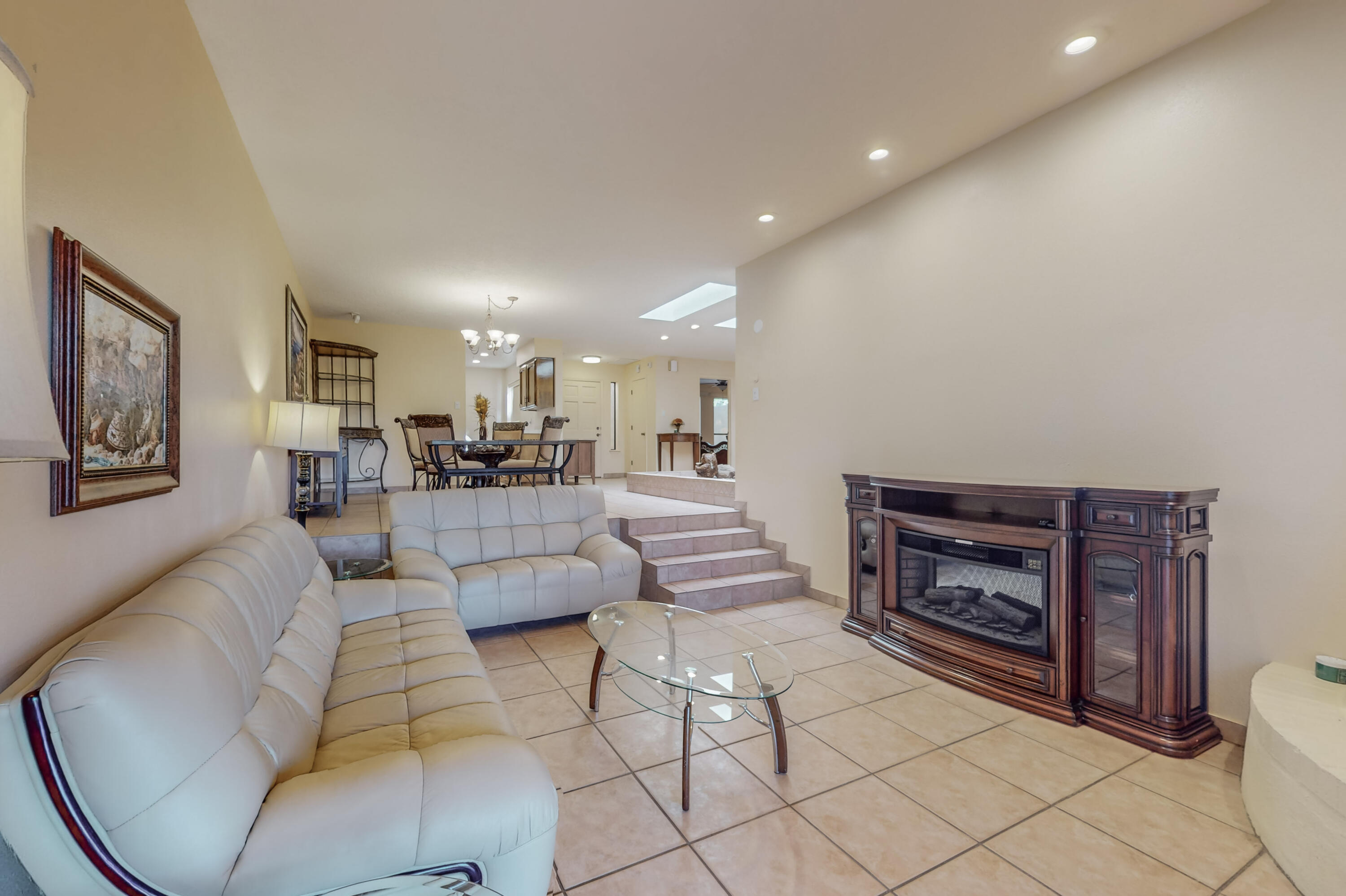 760 Tramway Lane NE Unit: 5