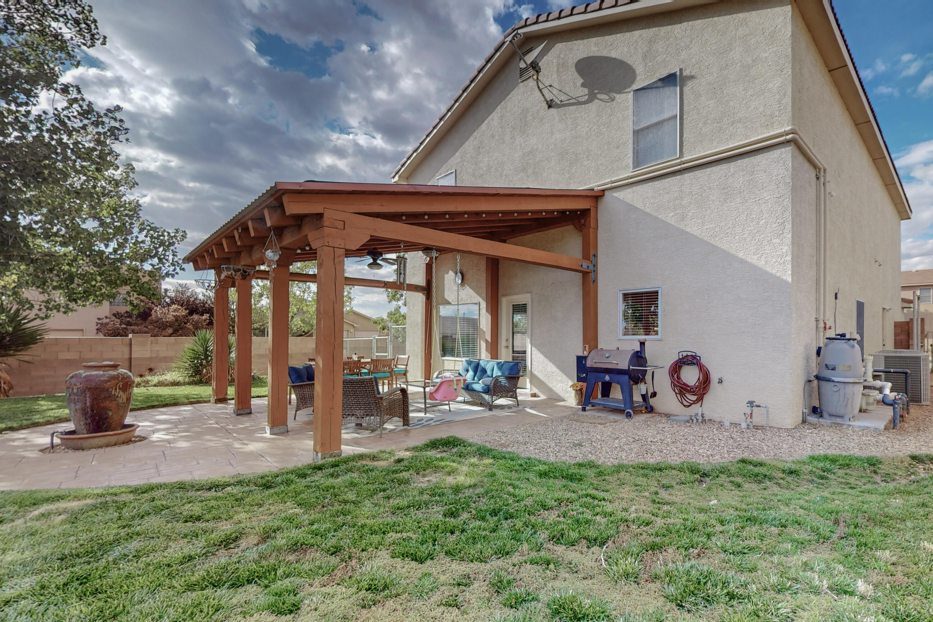 3200 San Ildefonso Loop NE