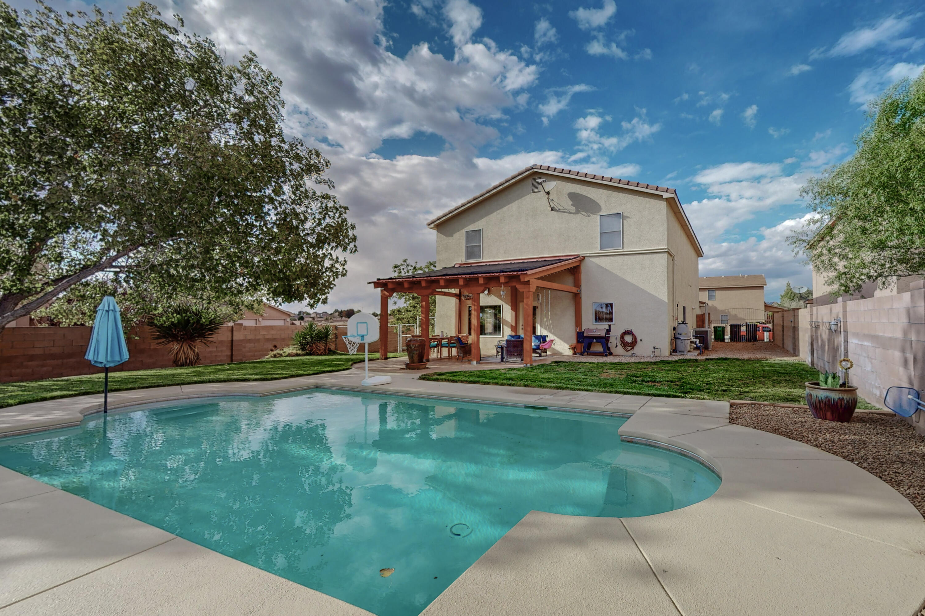 3200 San Ildefonso Loop NE