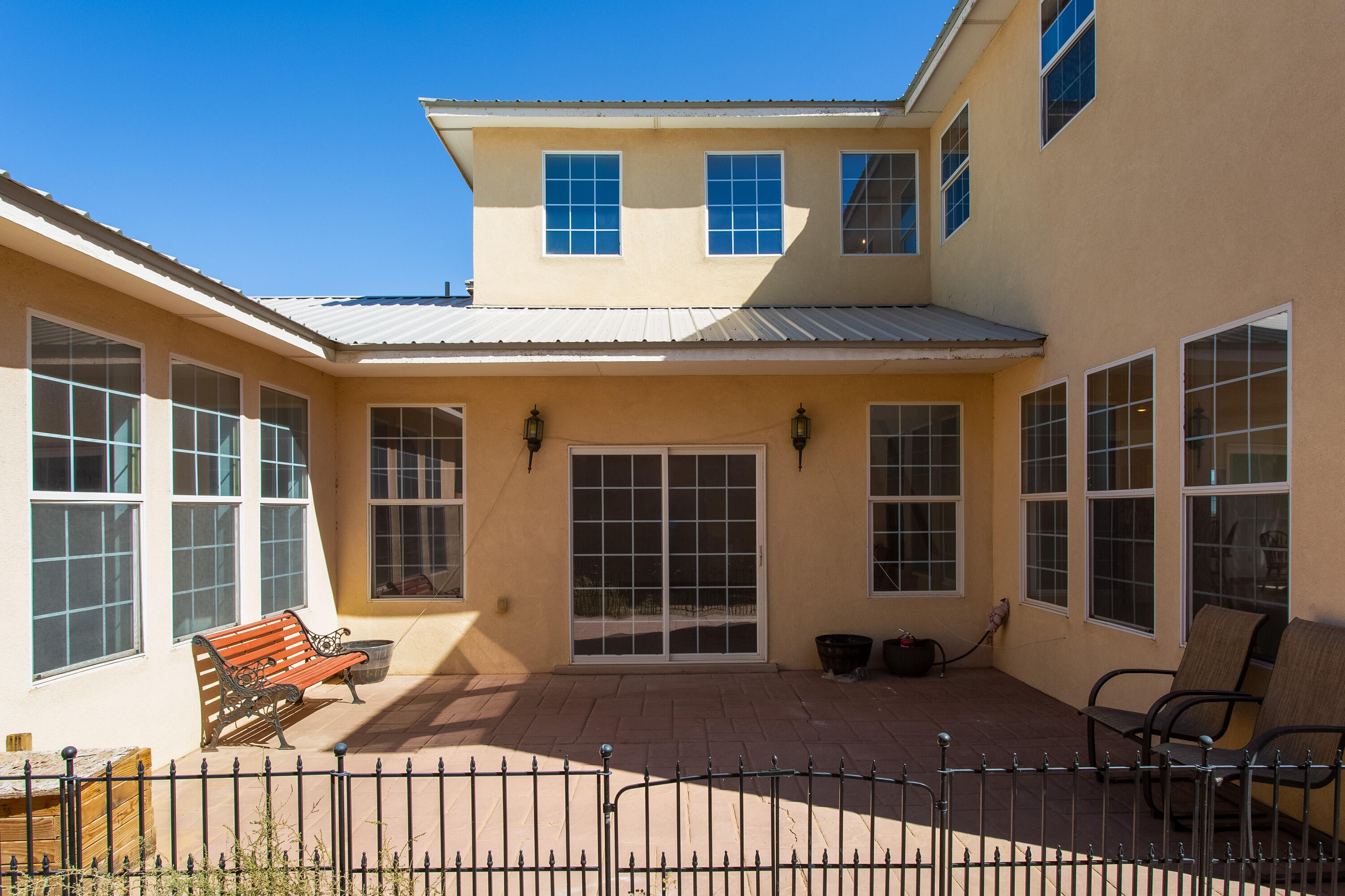 1114 Villa Road SE