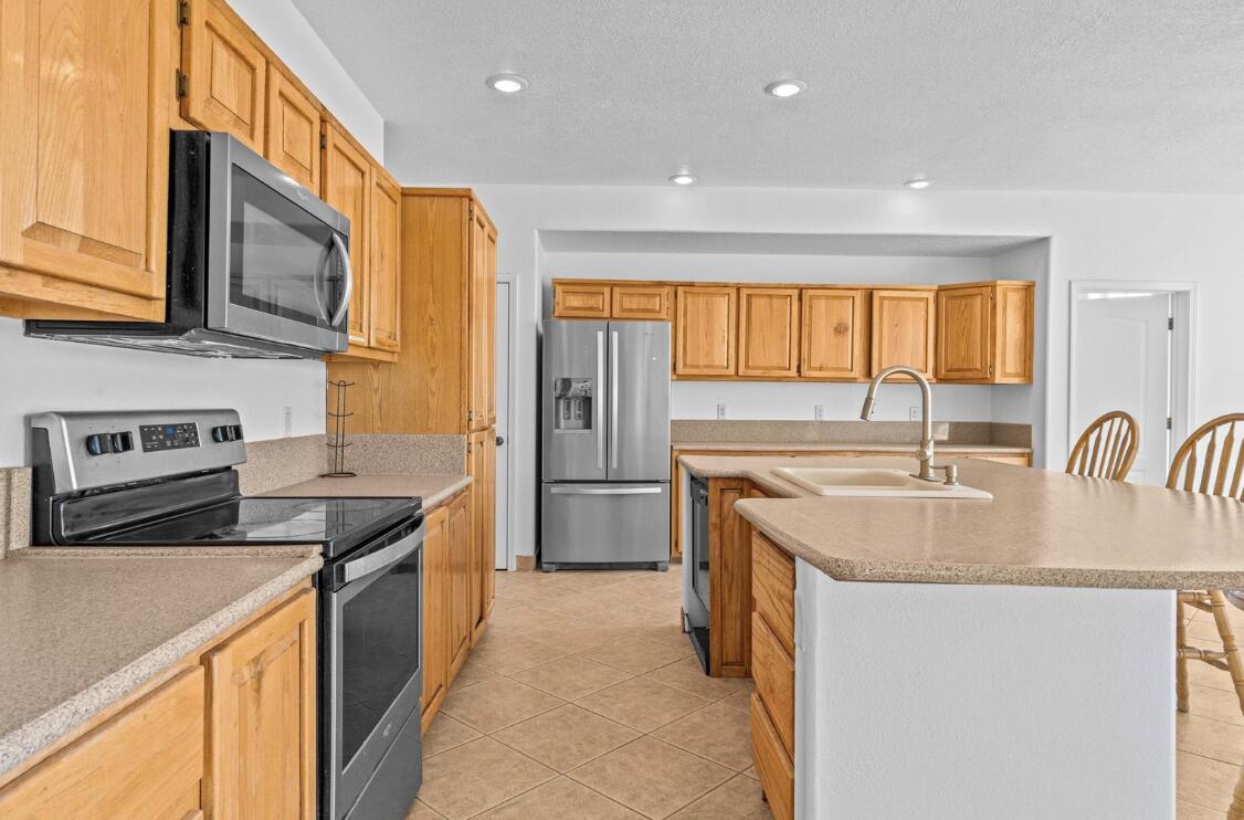 1114 Villa Road SE