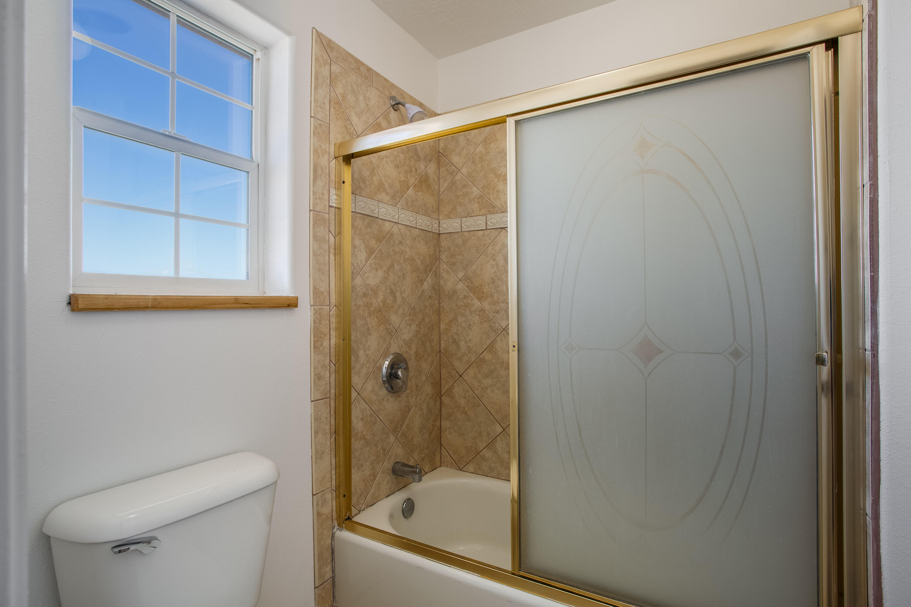 1114 Villa Road SE