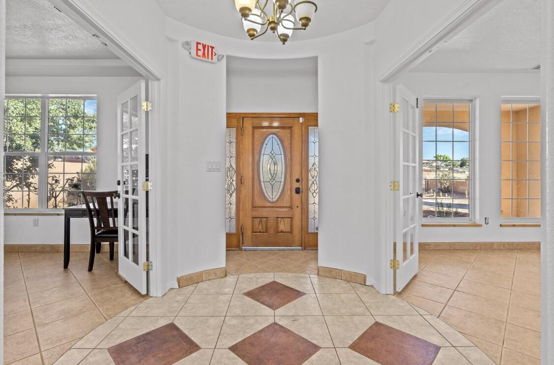 1114 Villa Road SE