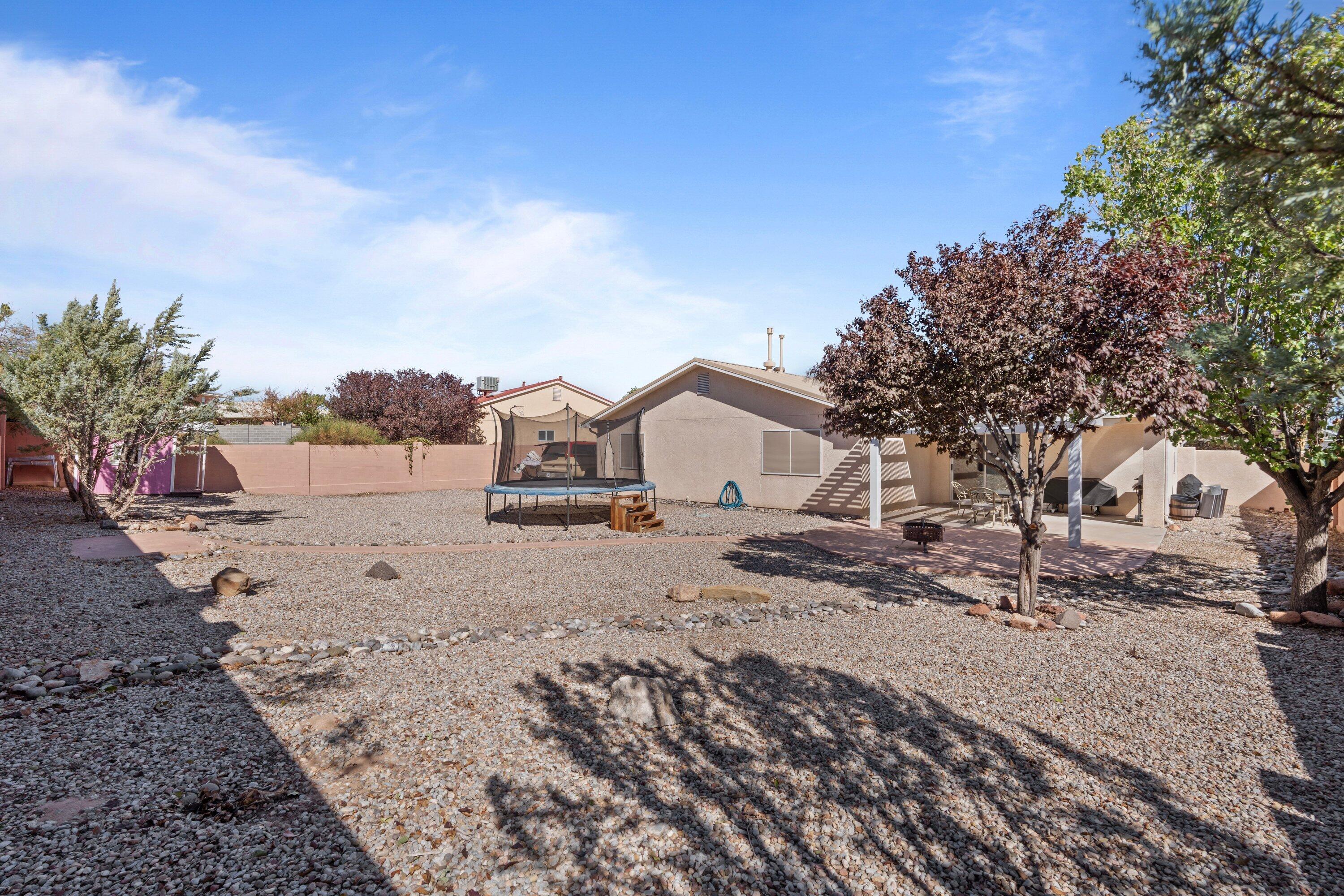 4917 Hayworth Hills Drive NE