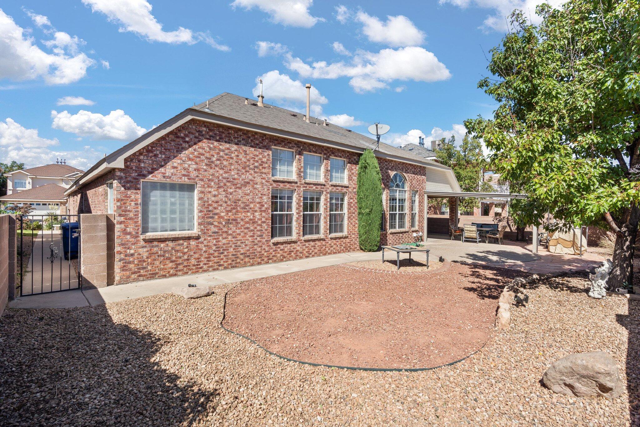 7448 Longview Drive NW