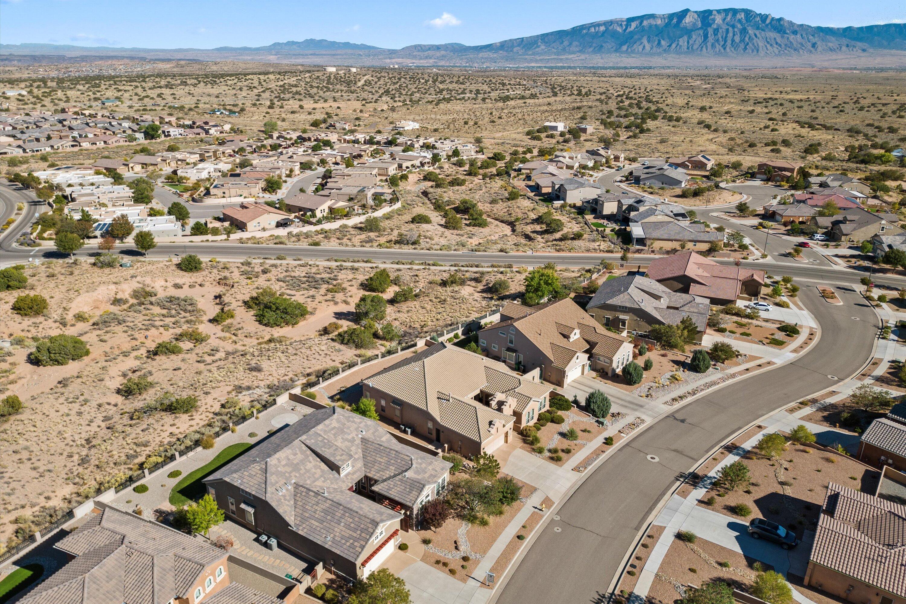 2409 Desert View Road NE