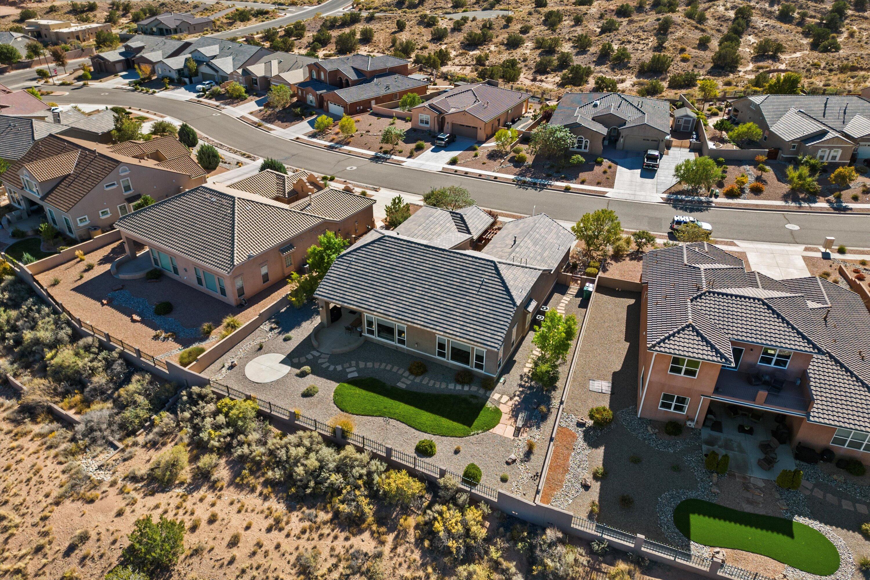 2409 Desert View Road NE