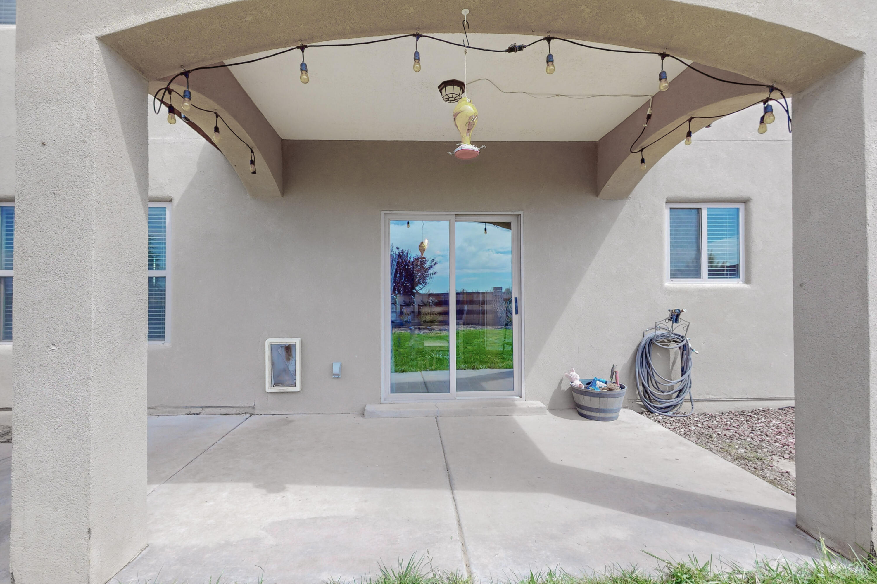 6917 Mountain Hawk Loop NE