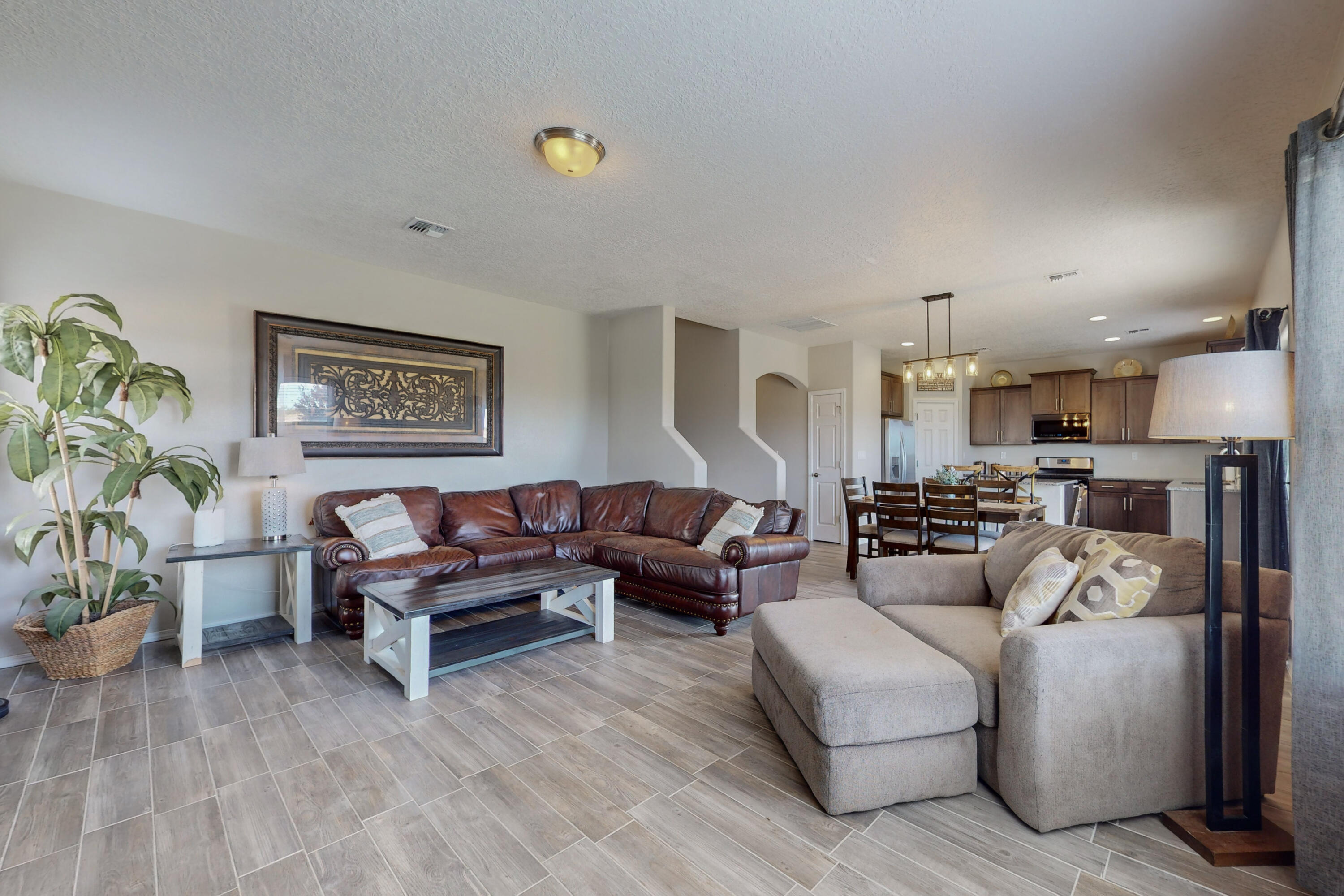 6917 Mountain Hawk Loop NE