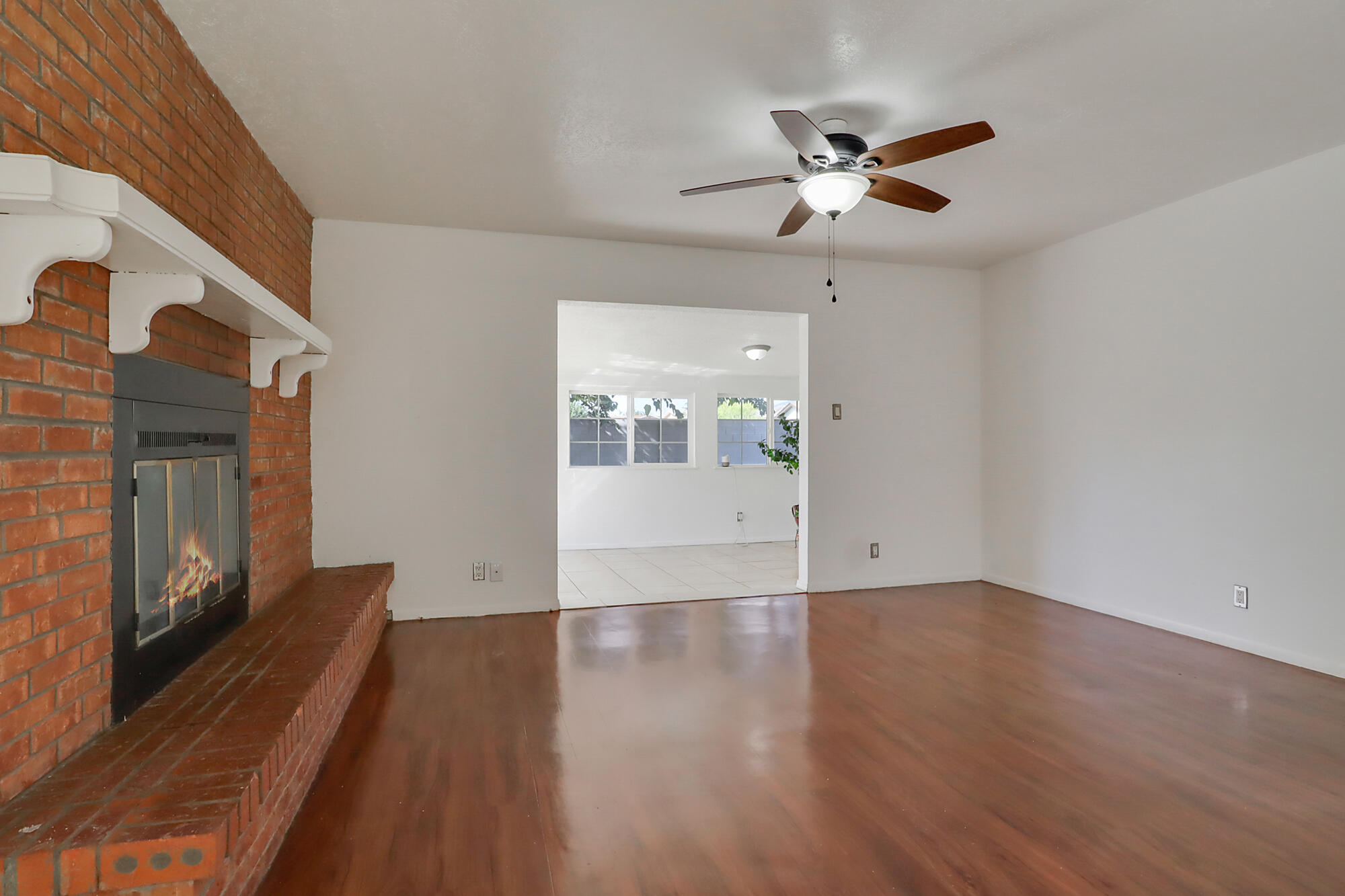 1513 Joanne Court SW