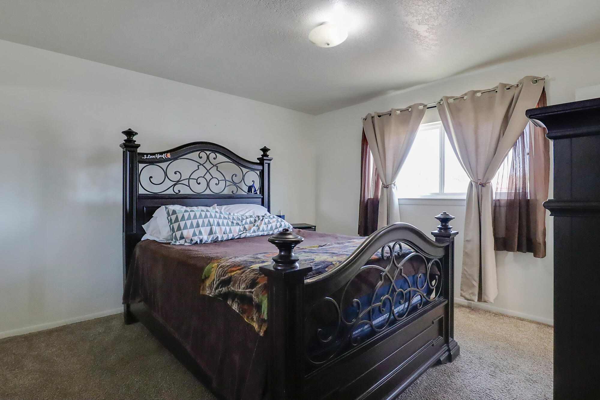 1513 Joanne Court SW