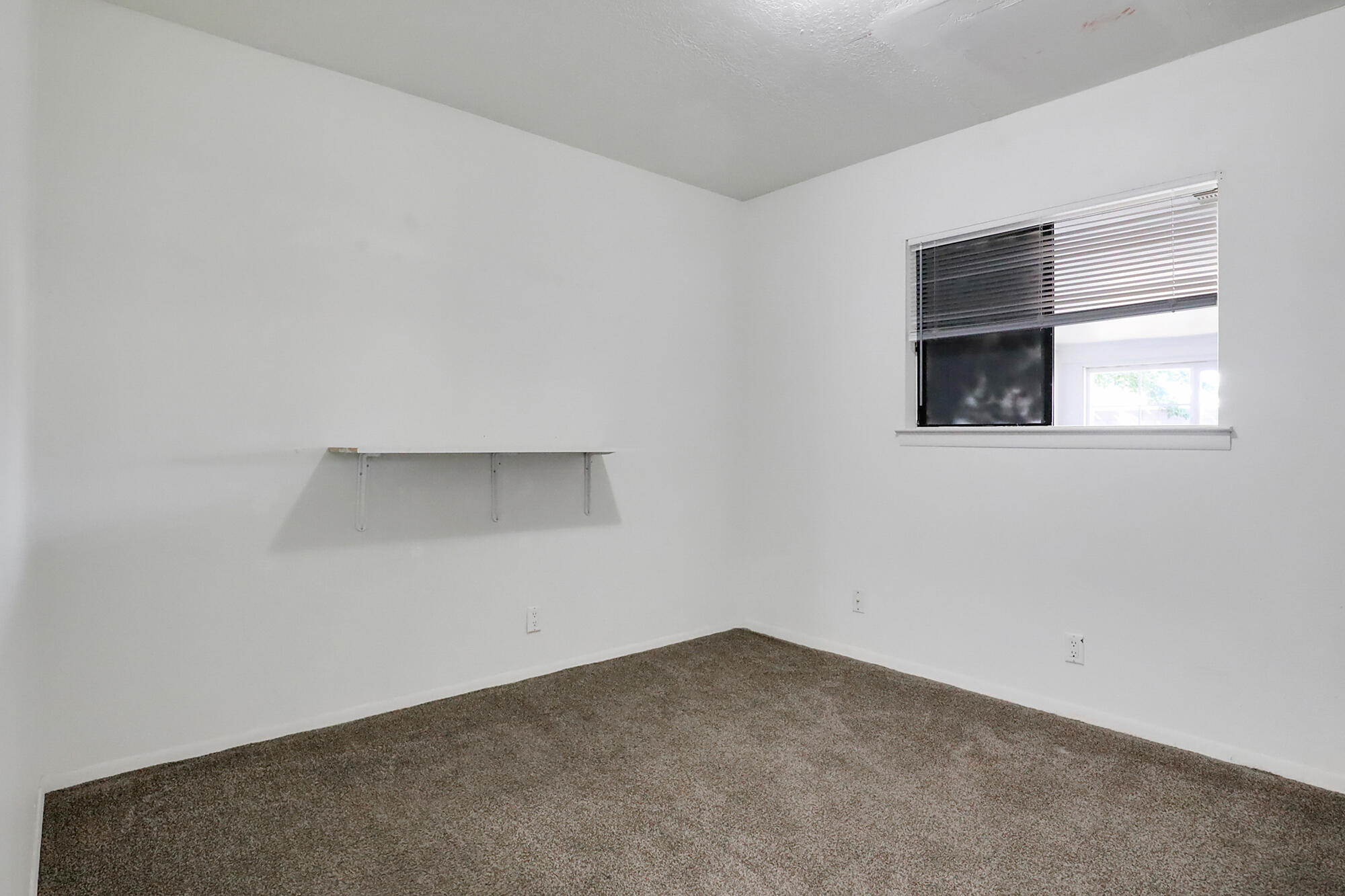 1513 Joanne Court SW