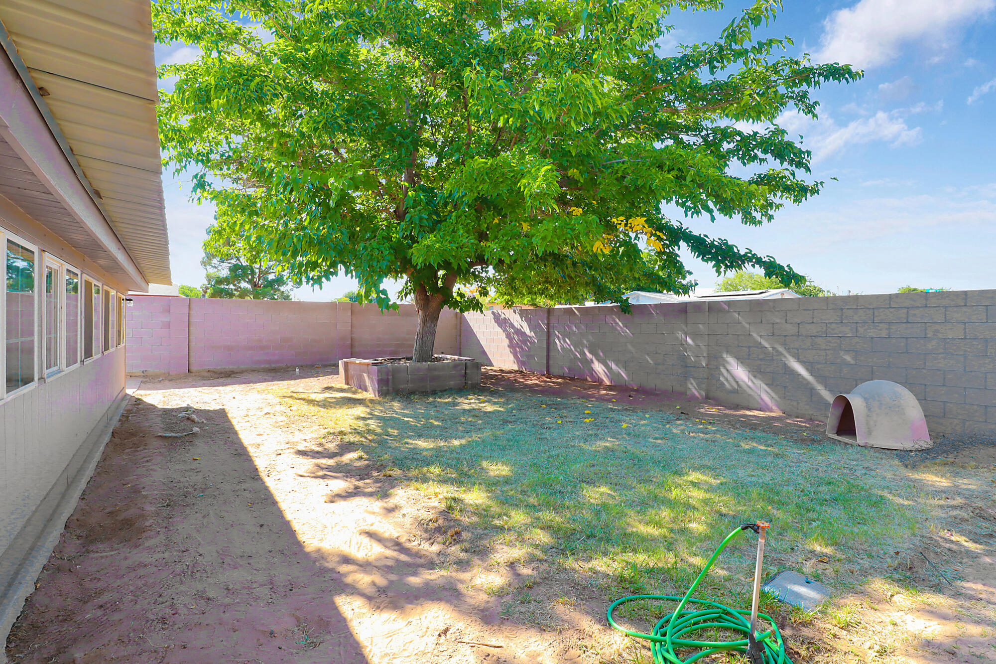 1513 Joanne Court SW
