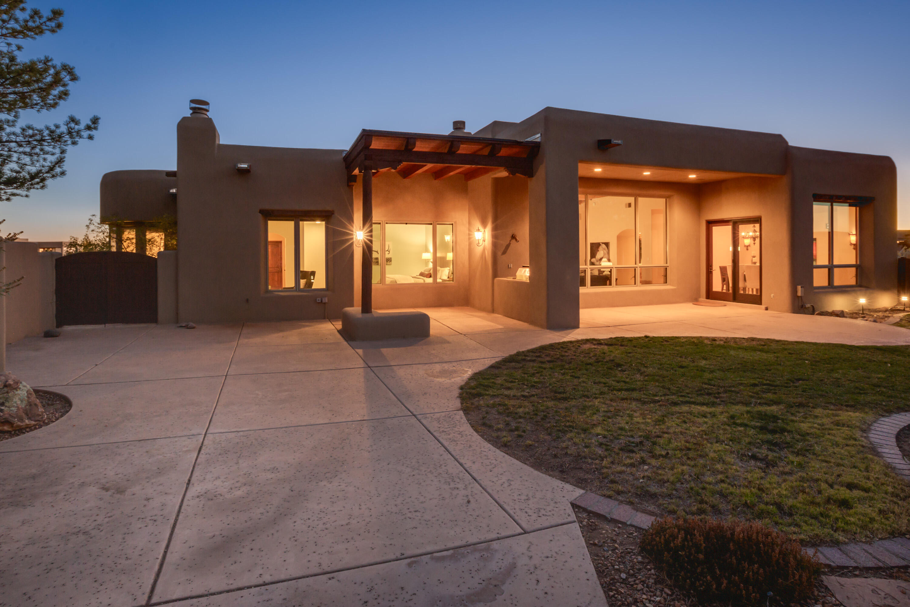13423 Desert Zinnia Court NE