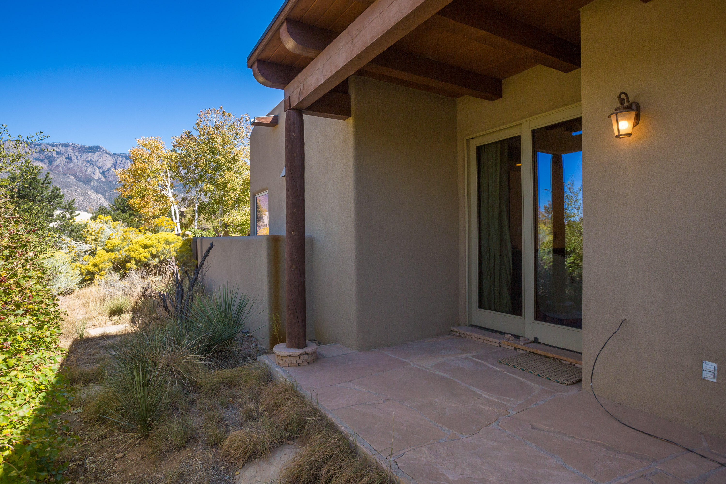 13423 Desert Zinnia Court NE