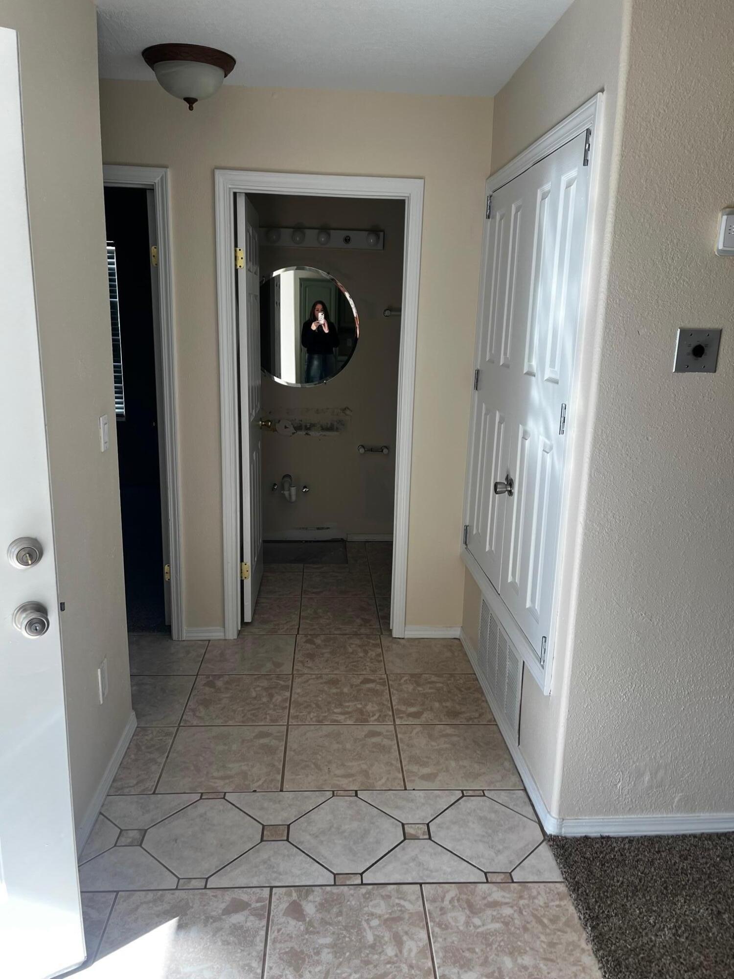 226 Calle De Las Familias NW