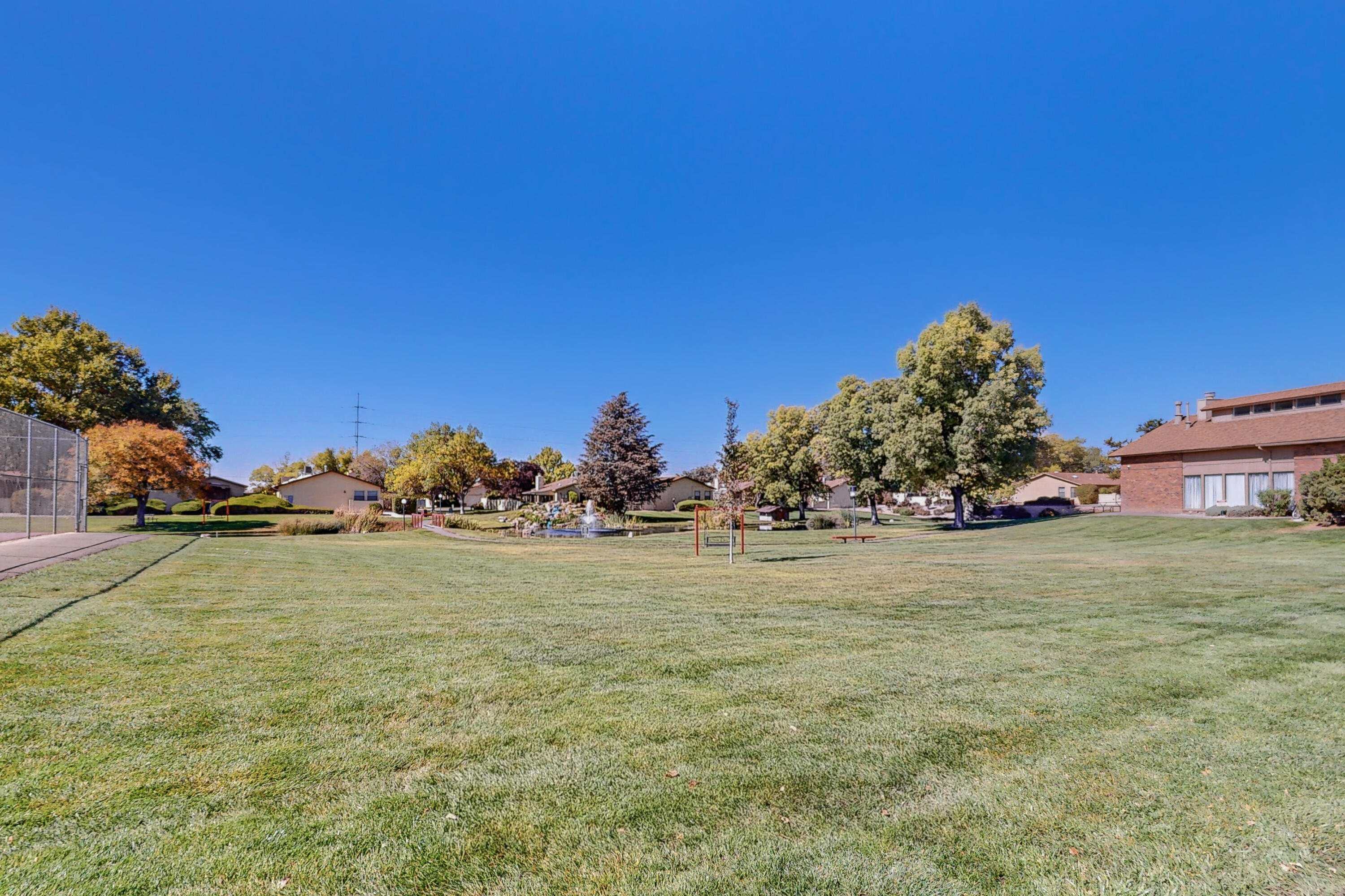 10804 Clyburn Park Drive NE