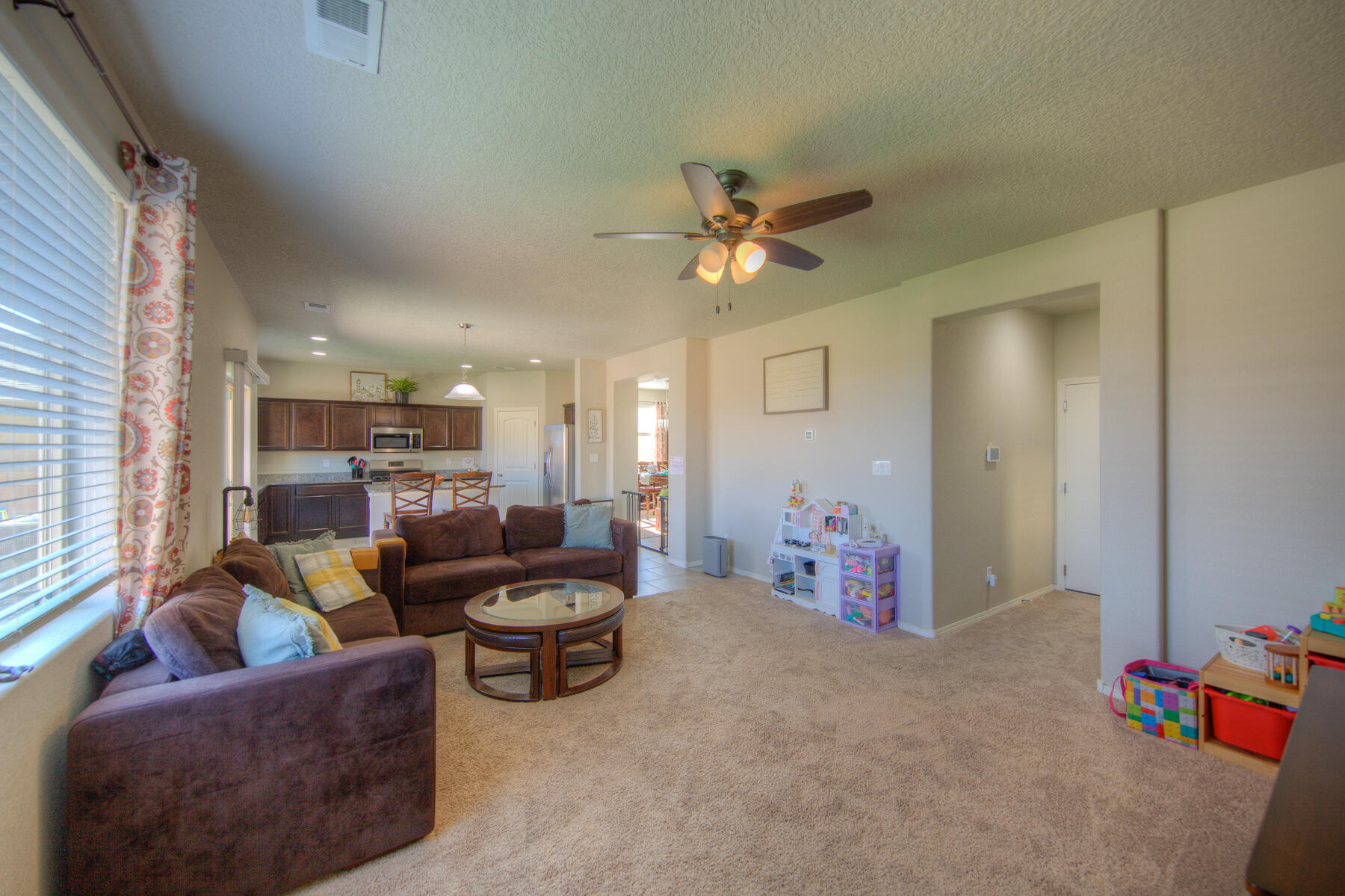 5881 Sandoval Drive NE