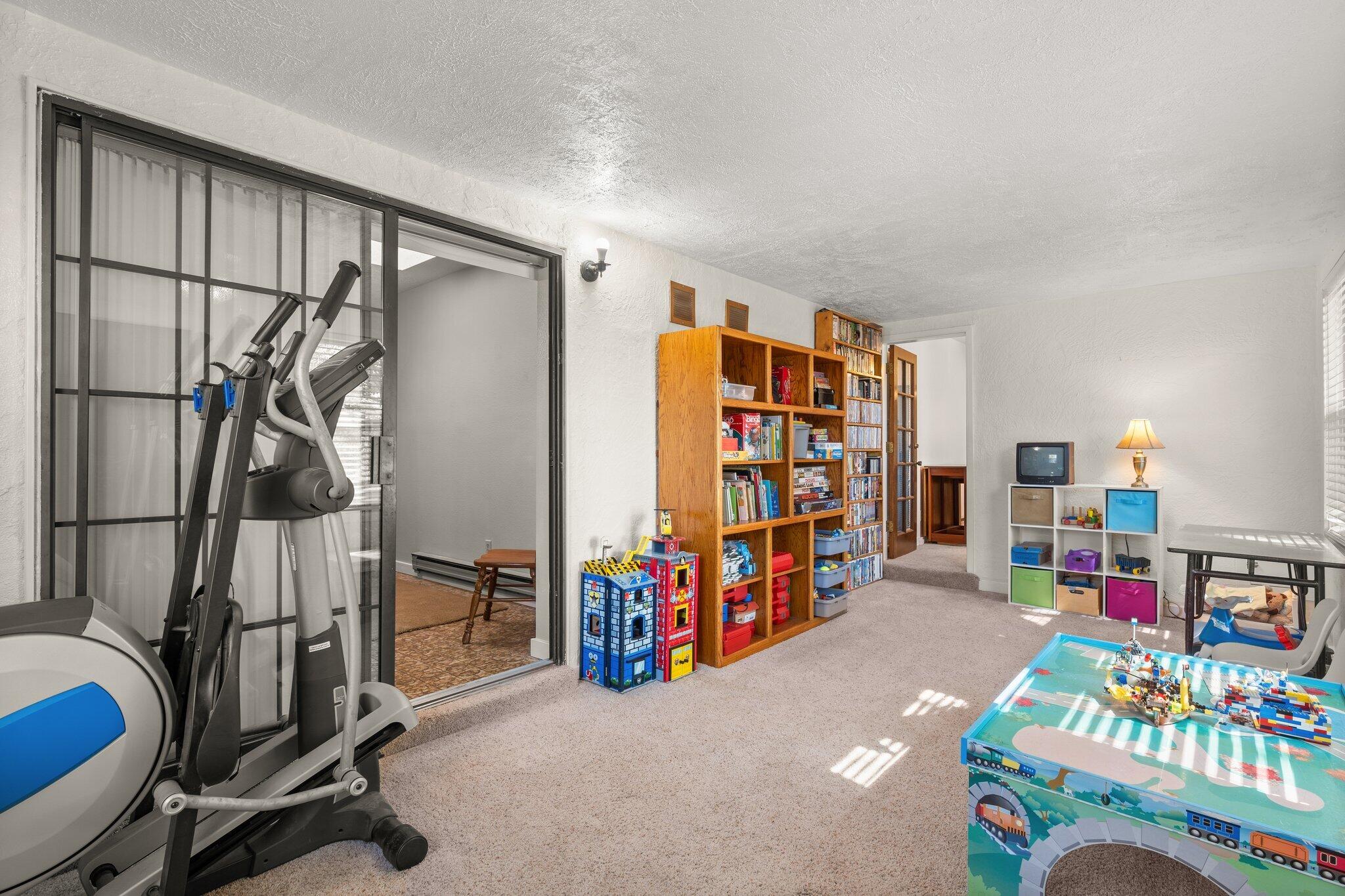 912 Paisano Drive