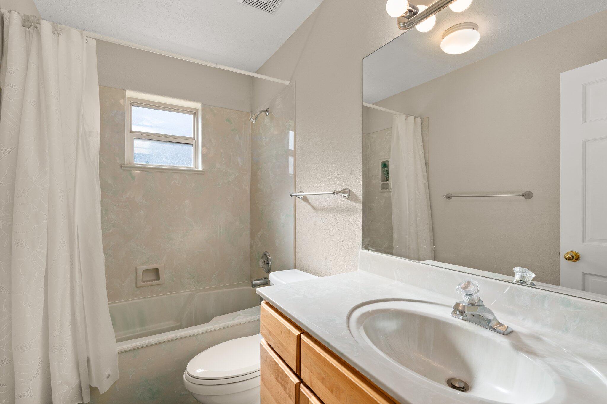 6808 Nagoya Road NE