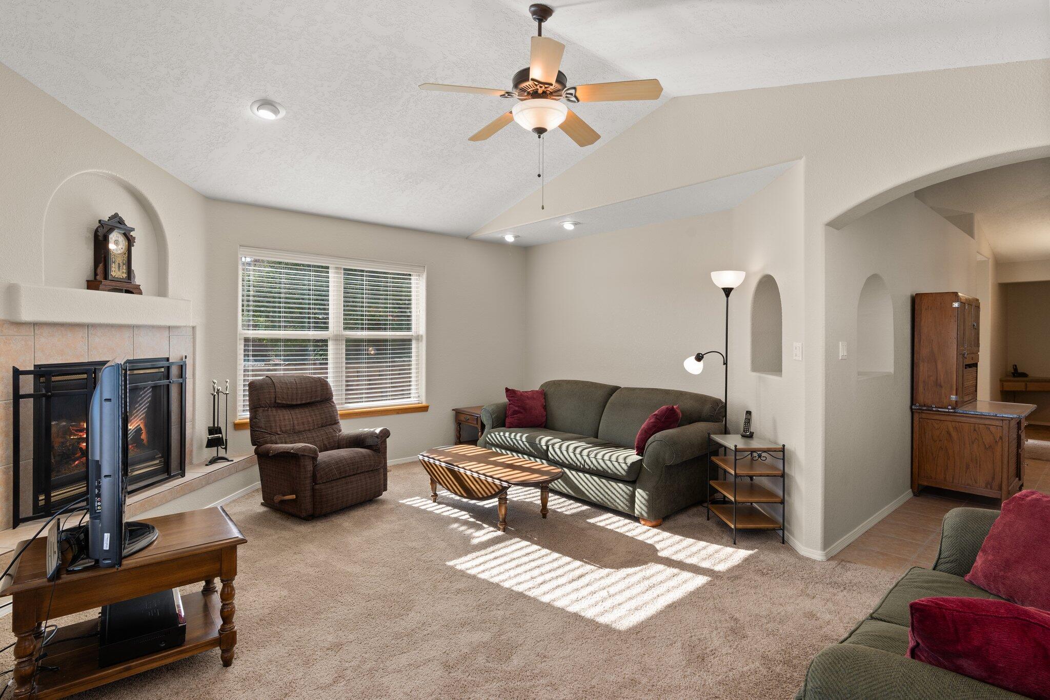 6808 Nagoya Road NE