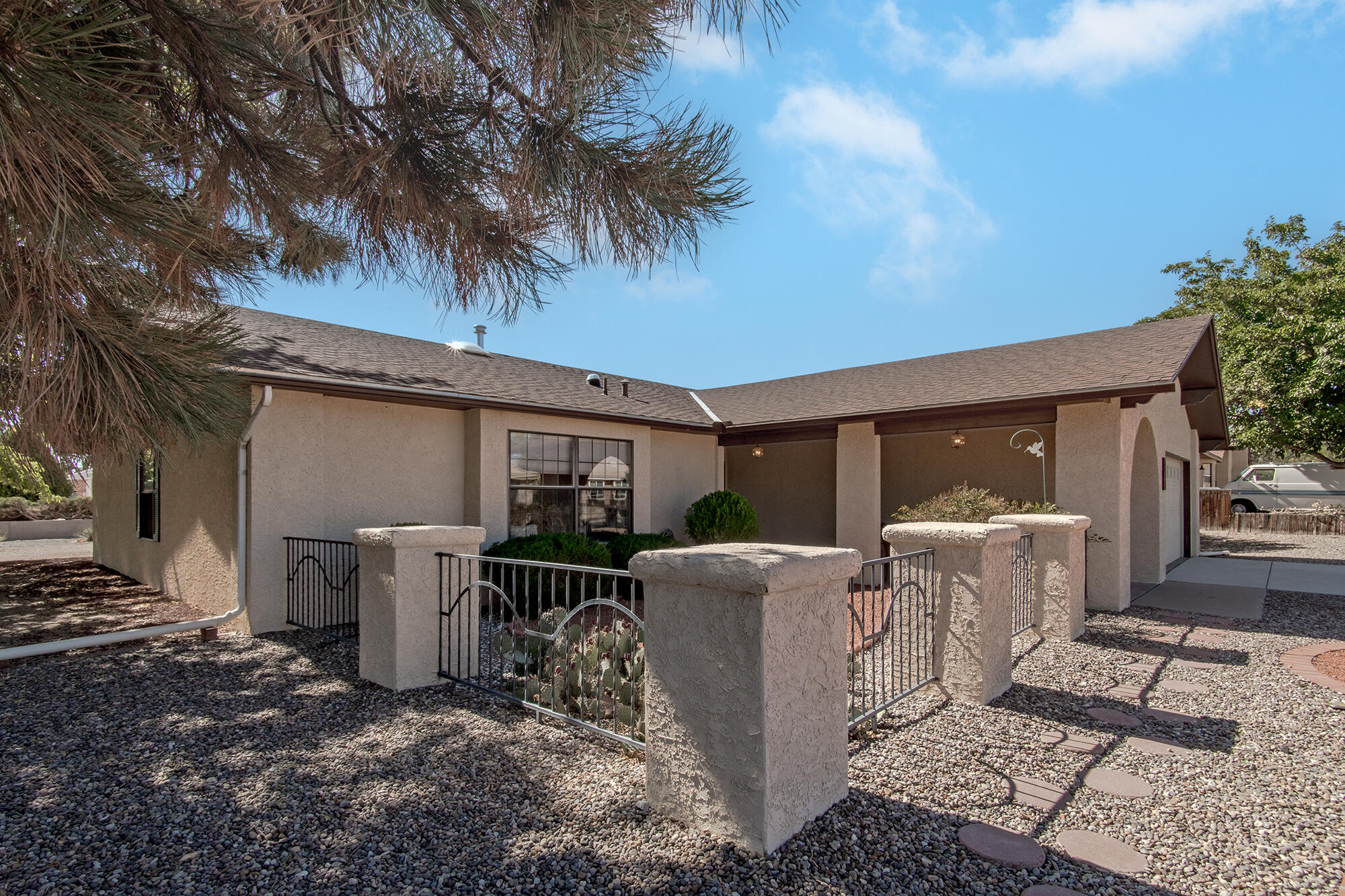 2900 Trevino Drive SE