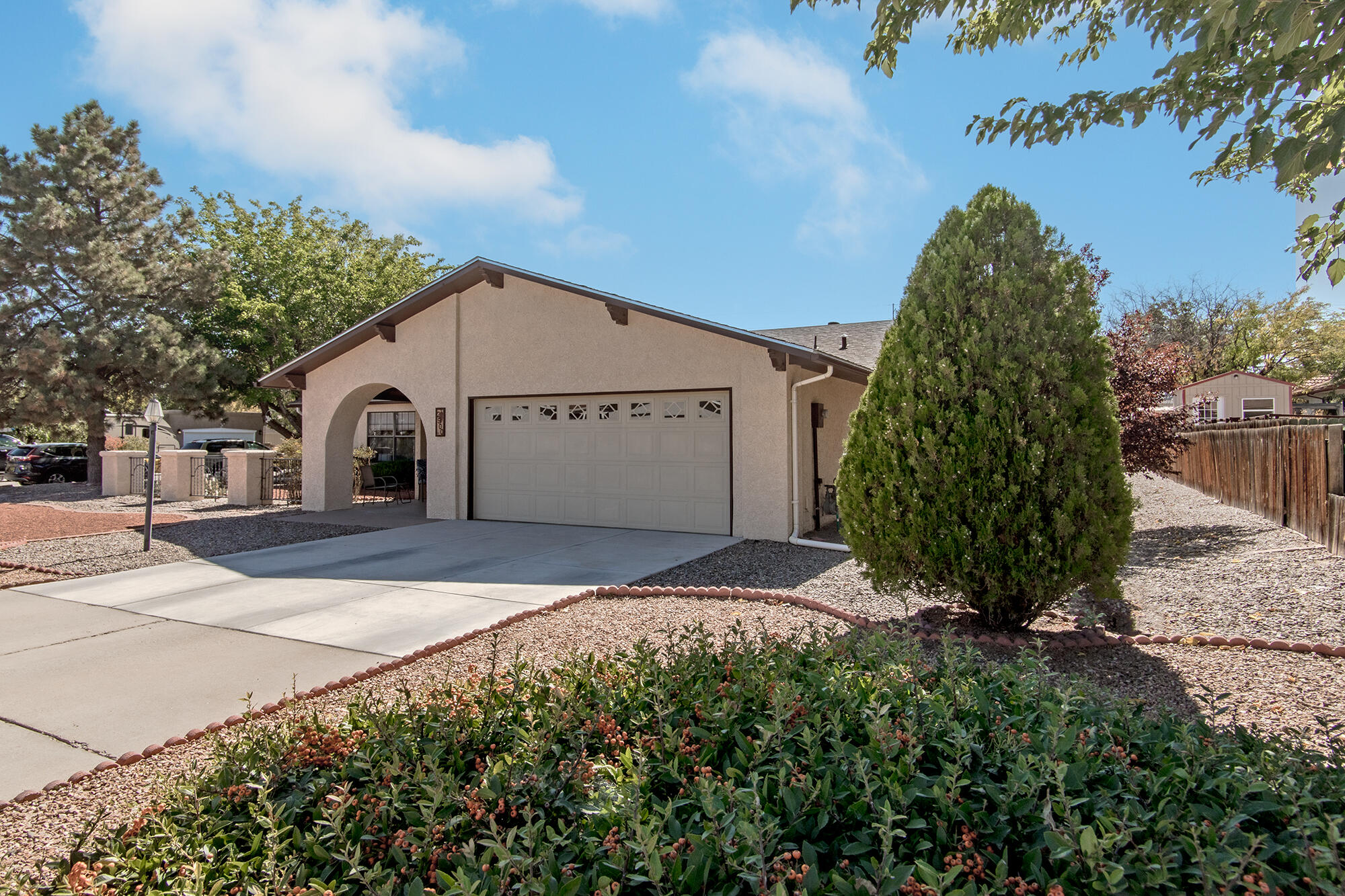 2900 Trevino Drive SE